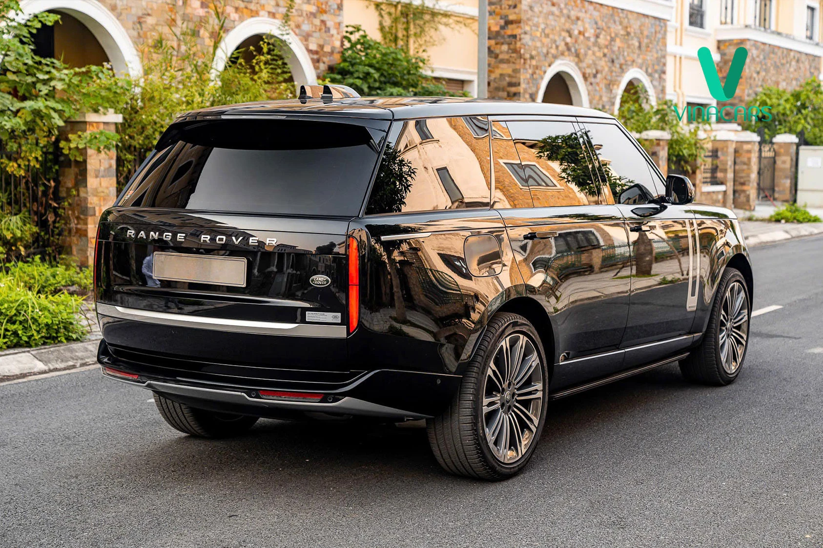 Range Rover Autobioghraphy LWB 3.0 L460 2023