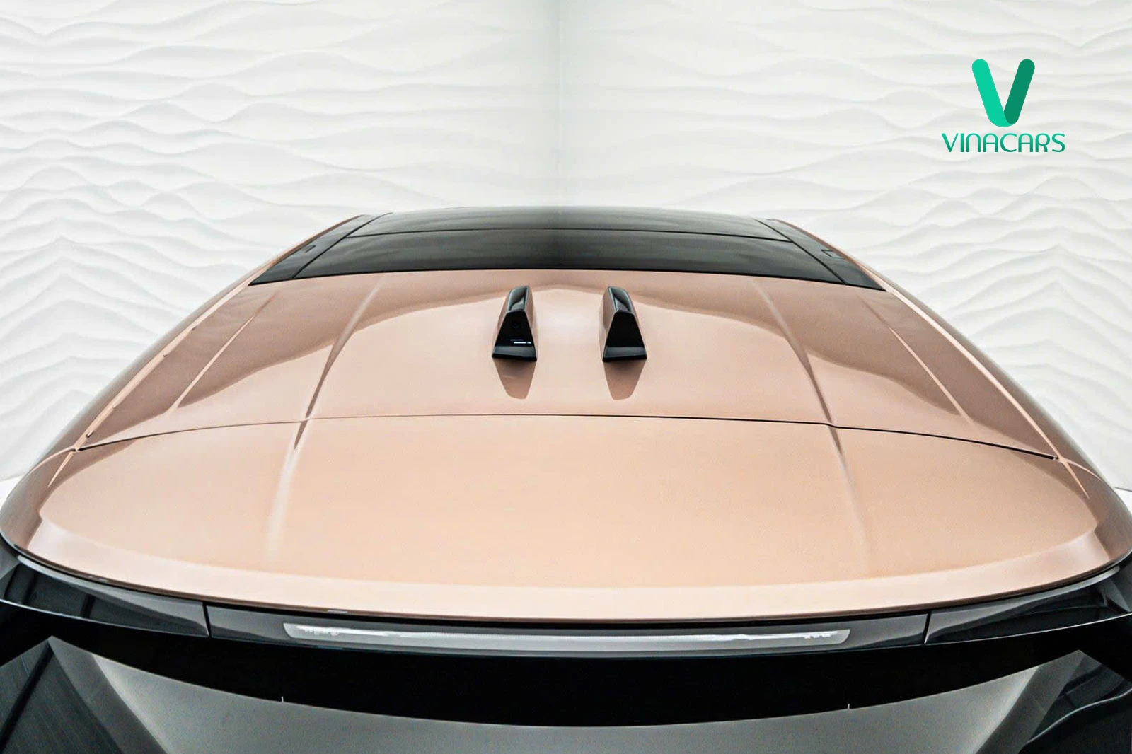 Range Rover SV  P615 2025