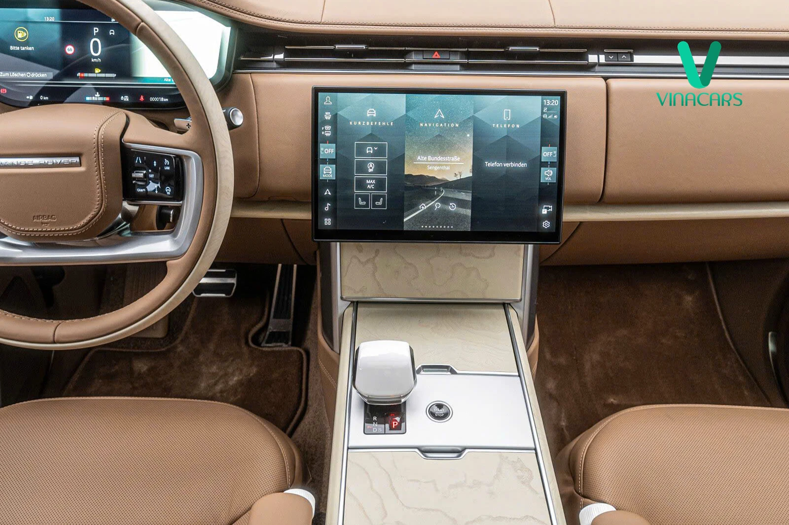 Range Rover SV  P615 2025