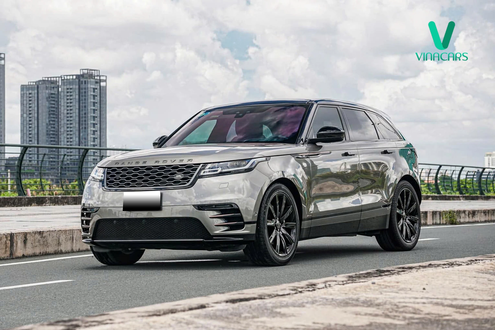 Range Rover Velar R-Dynamic P300 SE 2019