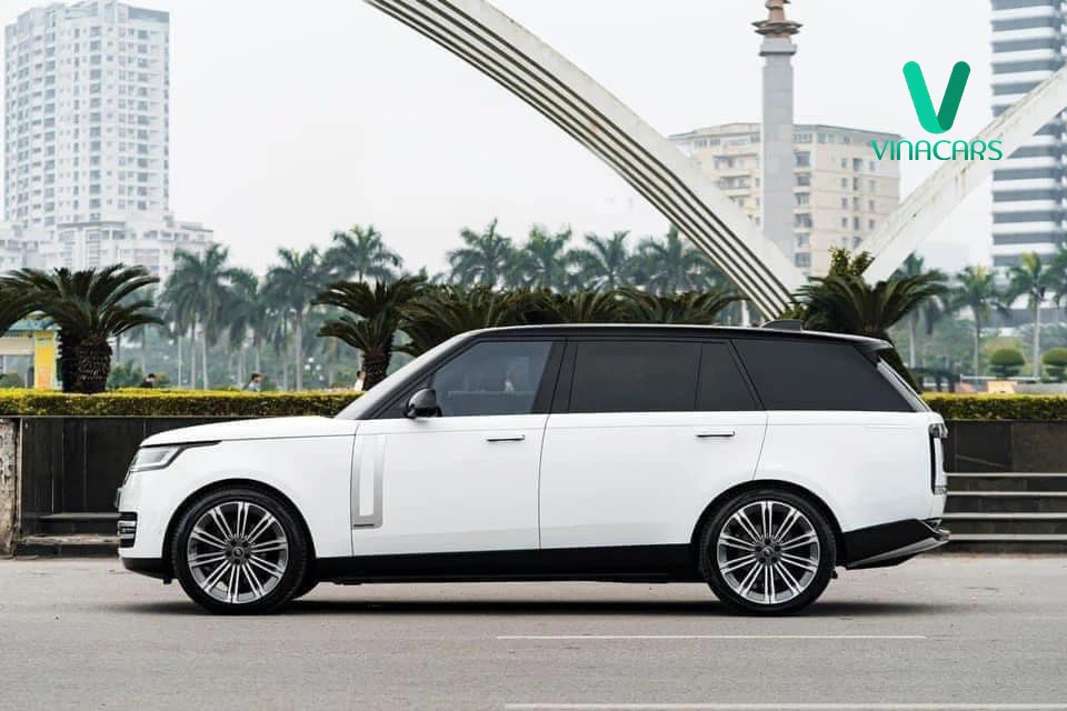 Range Rover Autobioghraphy LWB 3.0 L460 2023