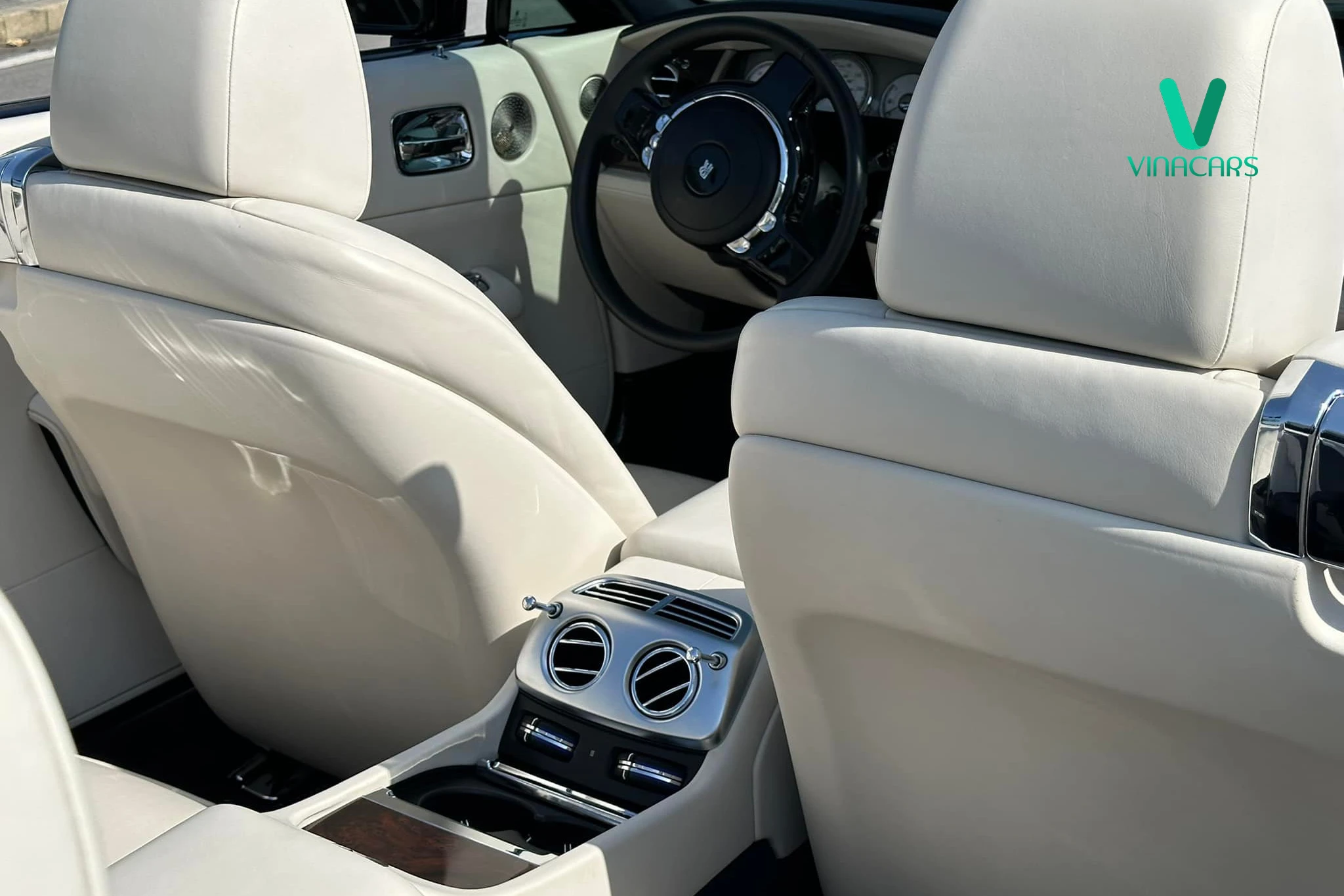 Rolls Royce Dawn 2017