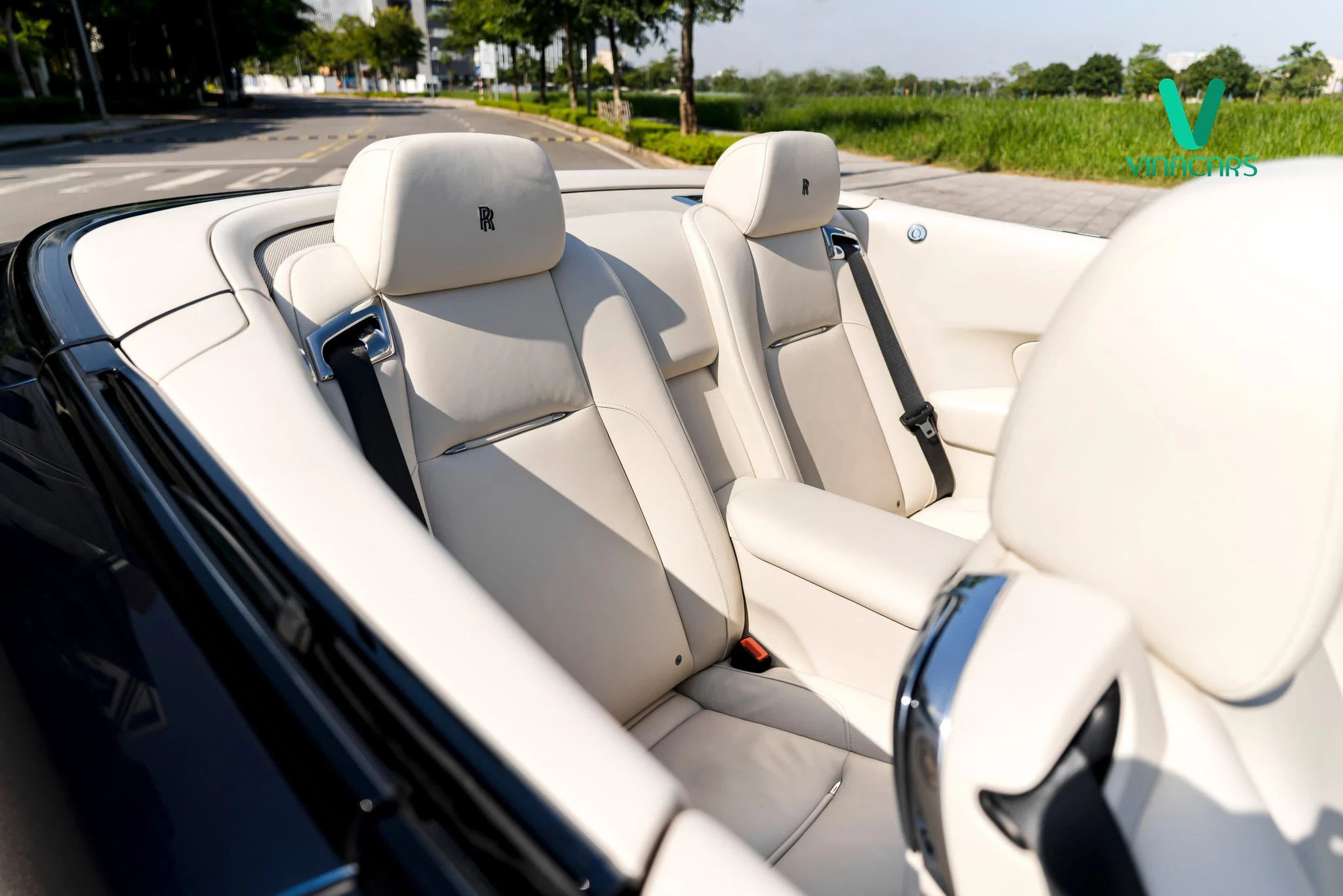 Rolls Royce Dawn 2017