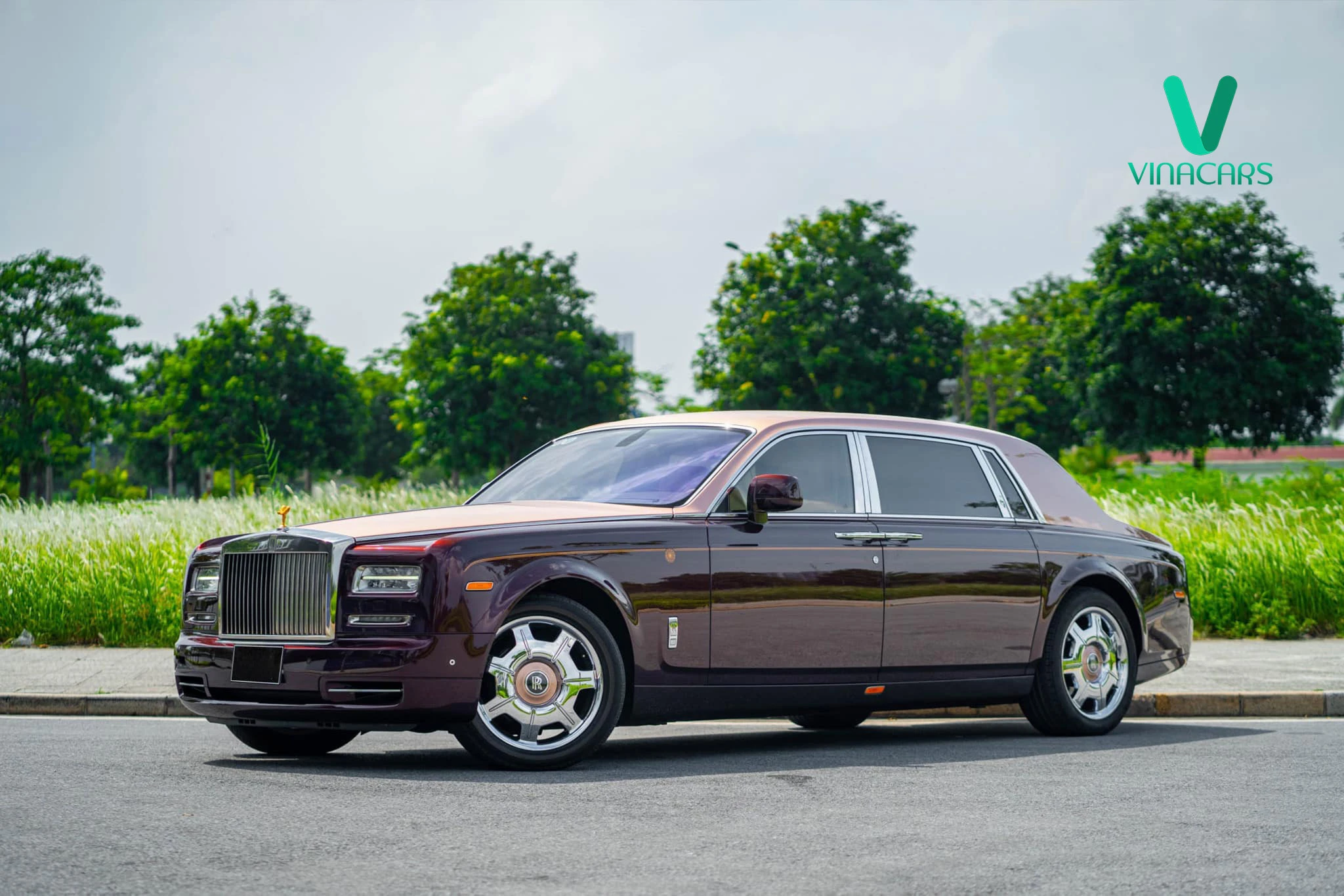 Rolls Royce Phantom Dong Son Collection EWB 2015