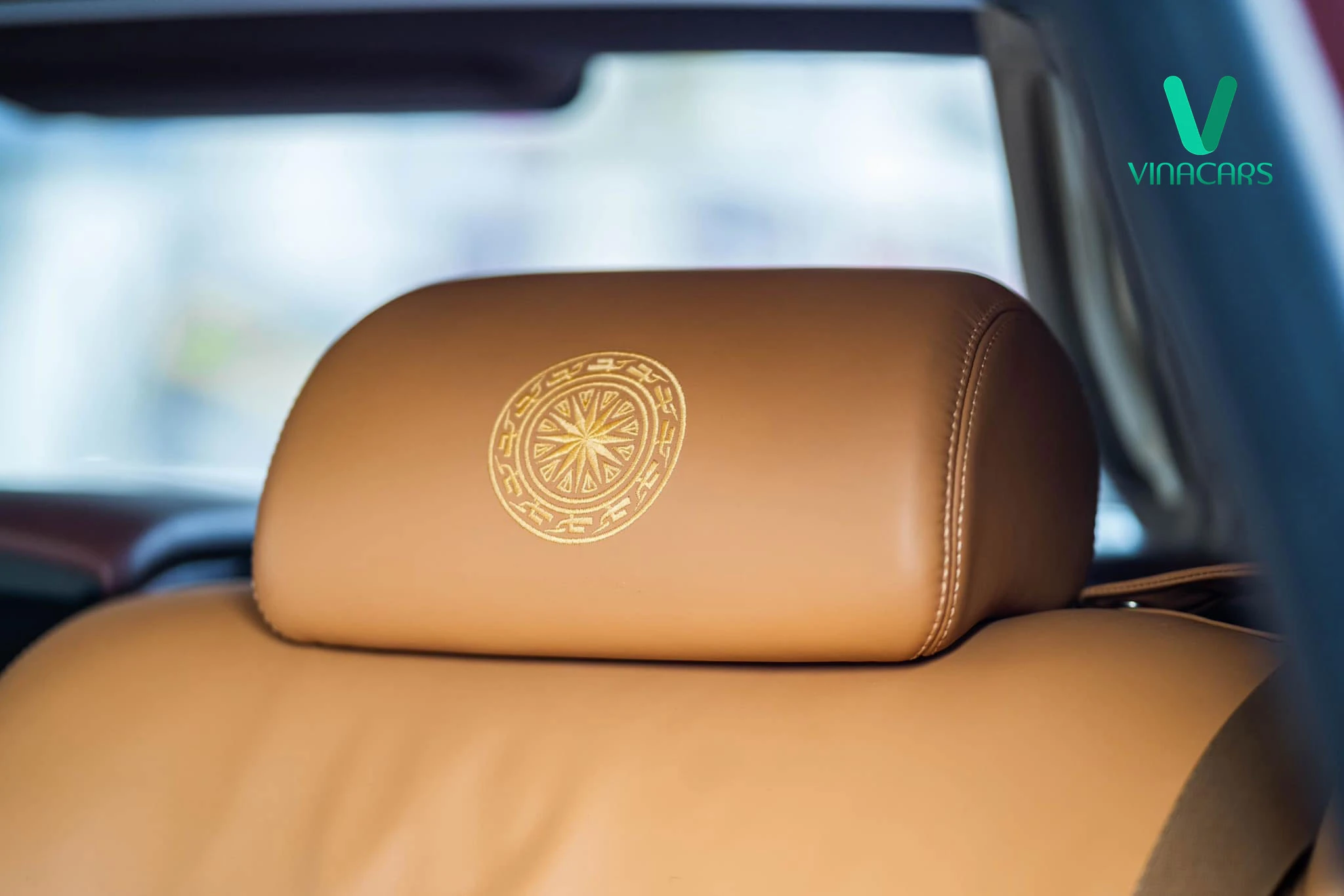 Rolls Royce Phantom Dong Son Collection EWB 2015