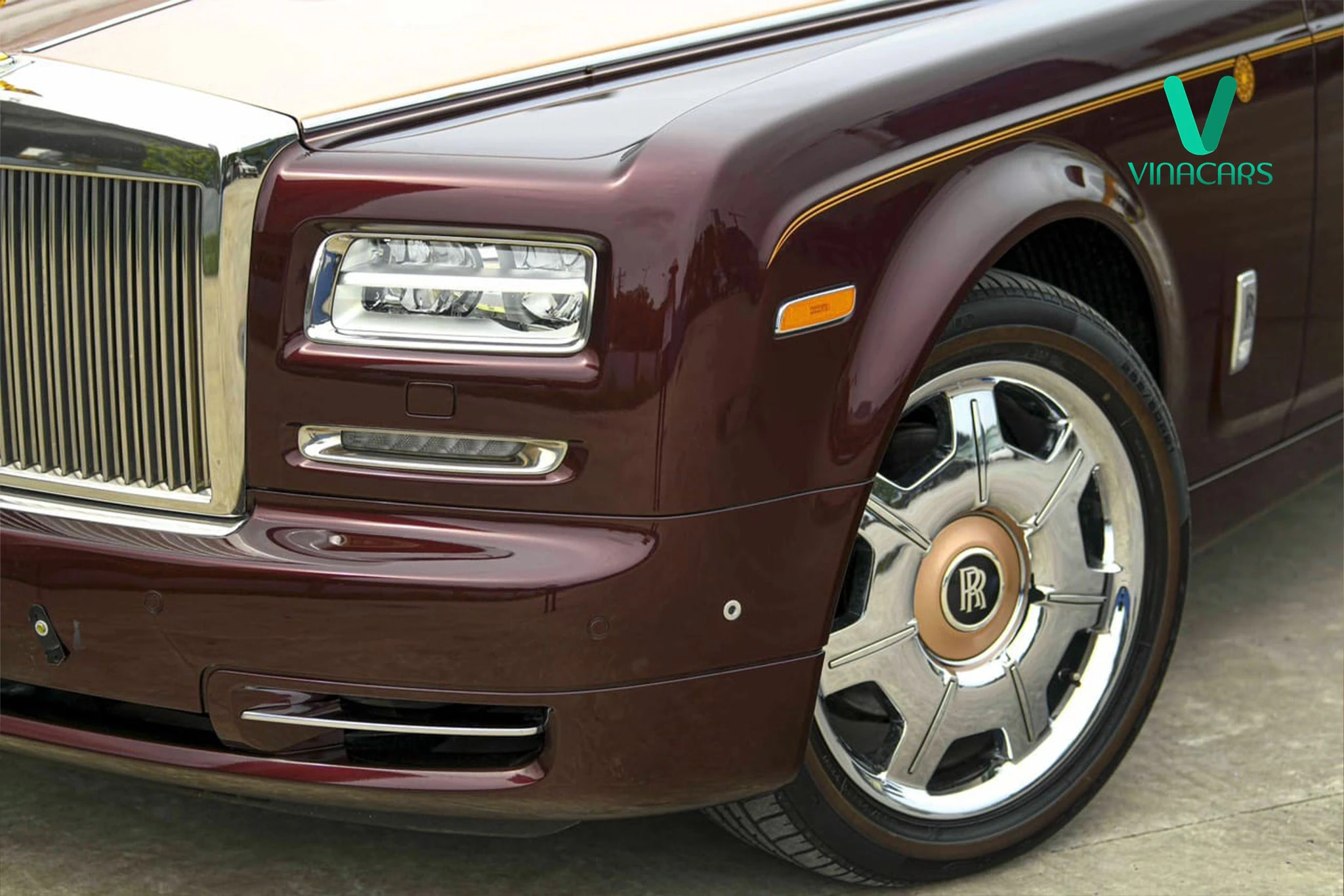 Rolls Royce Phantom Dong Son Collection EWB 2015