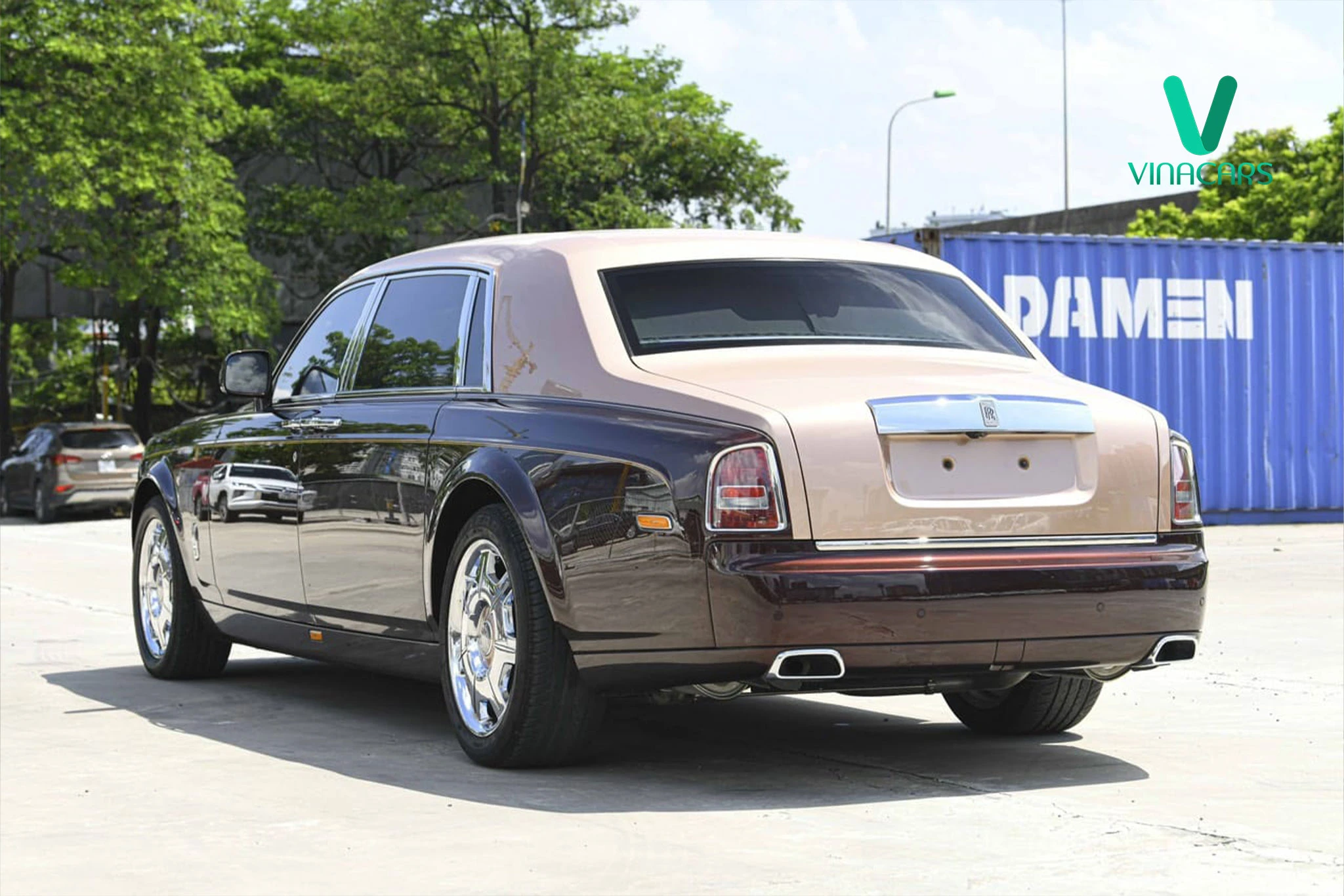 Rolls Royce Phantom Dong Son Collection EWB 2015