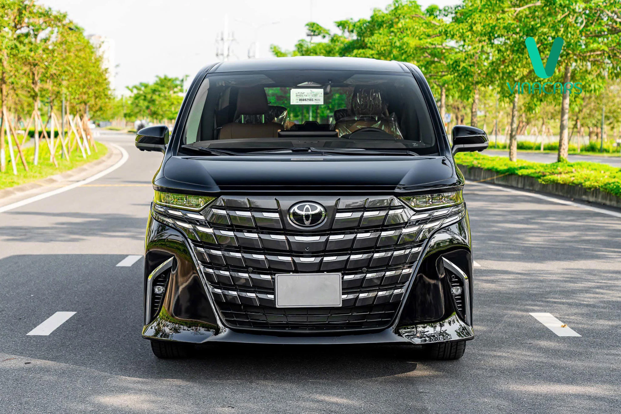 Toyota Alphard 2024