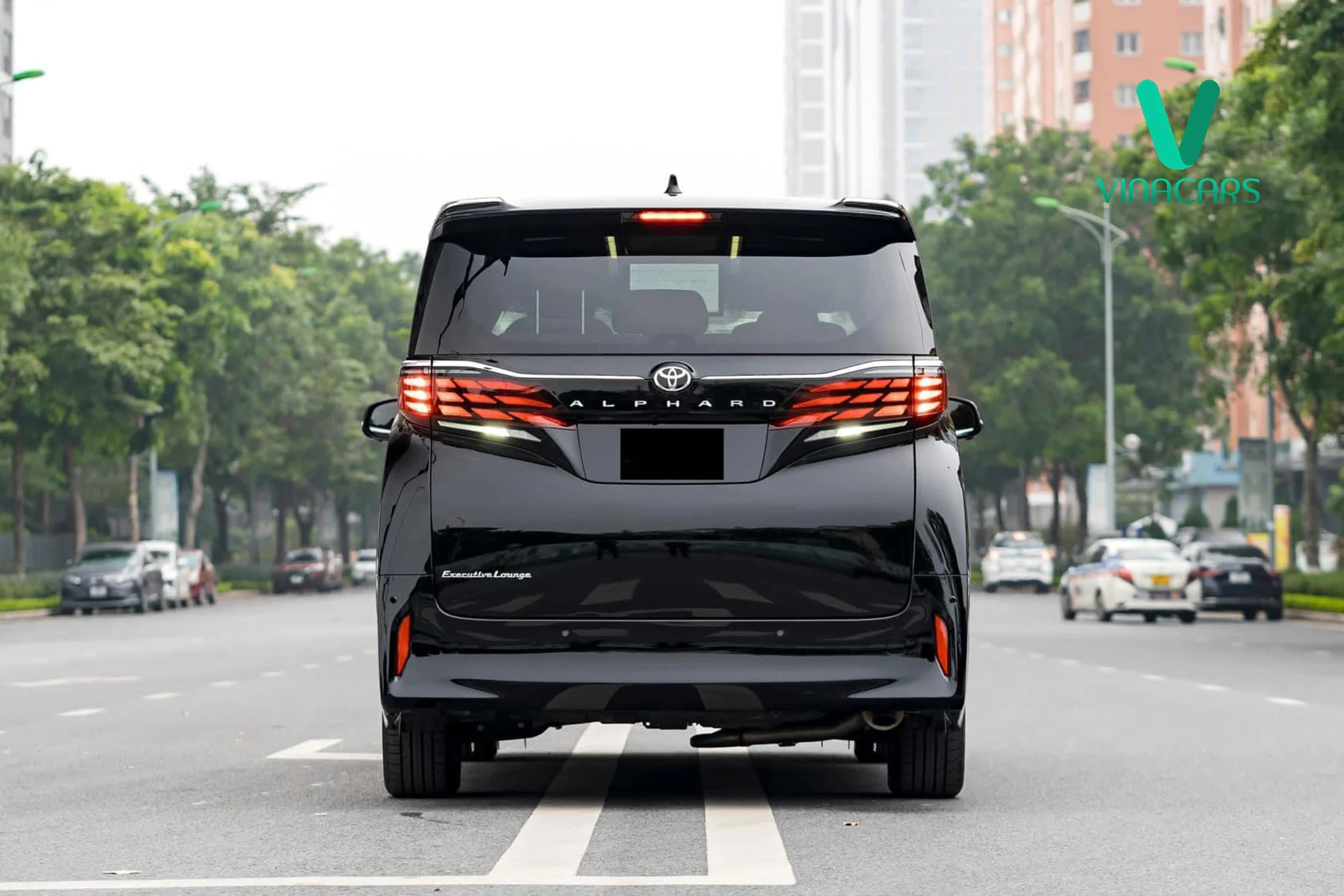 Toyota Alphard 2024