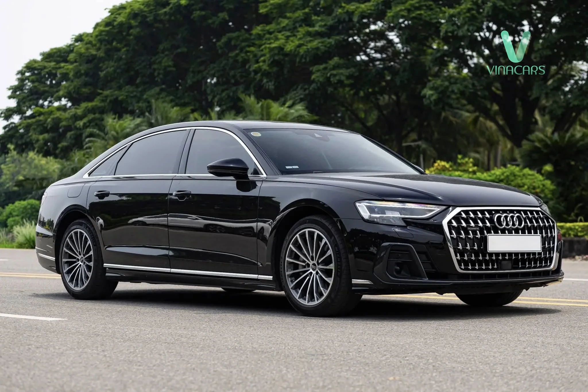 Audi A8L 55 TFSI 2022