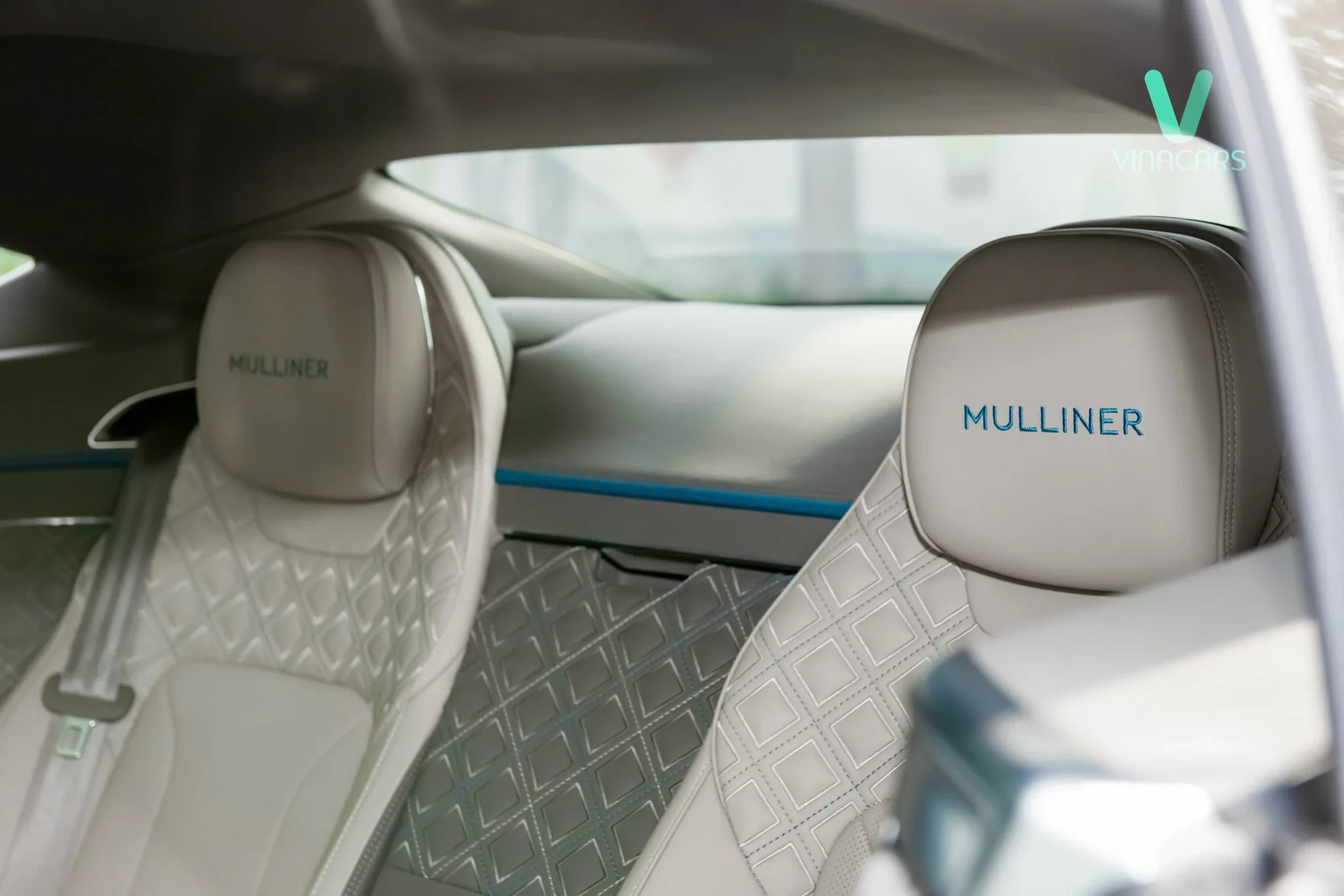 Bentley Continental GT V8 Mulliner 2022