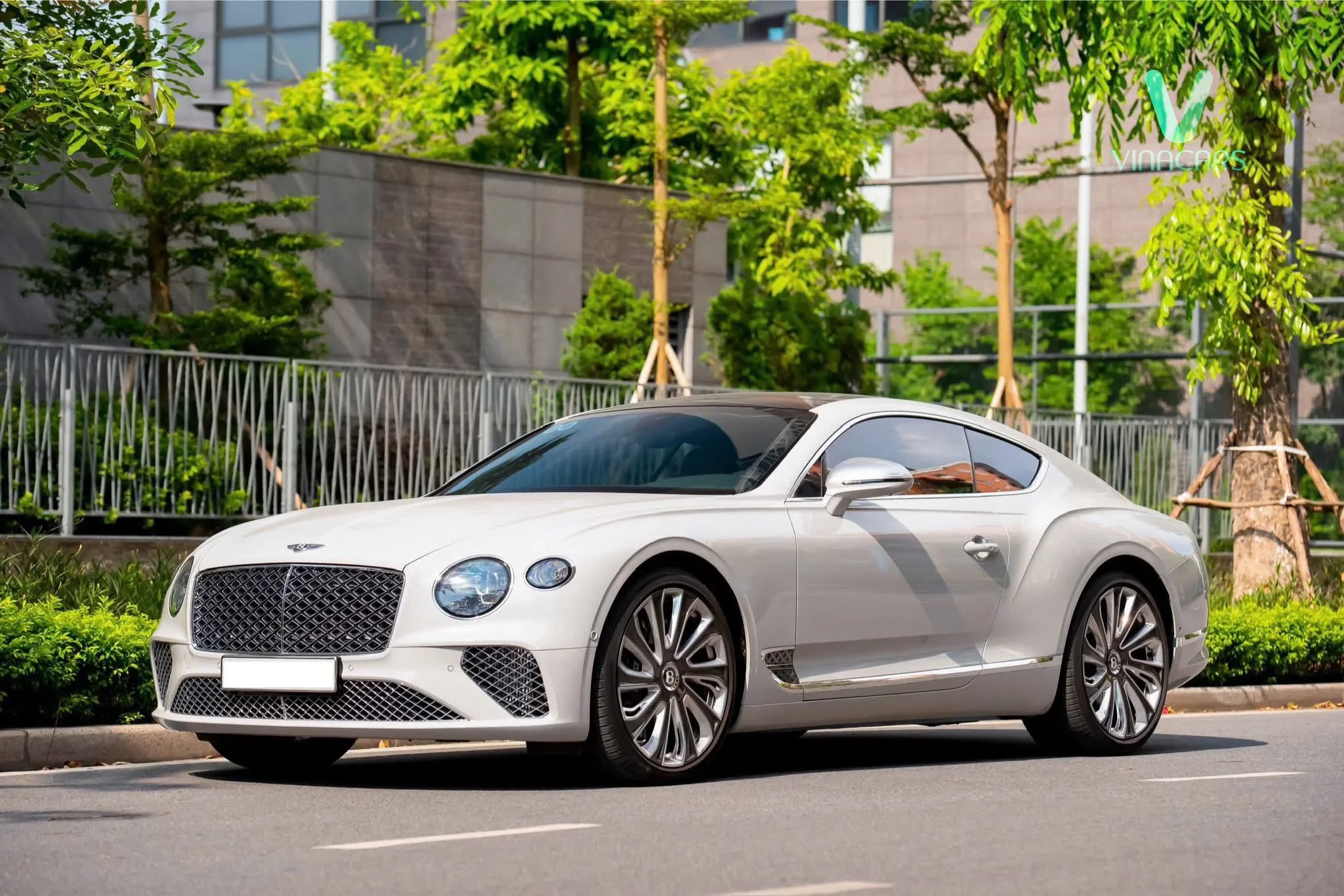 Bentley Continental GT V8 Mulliner 2022