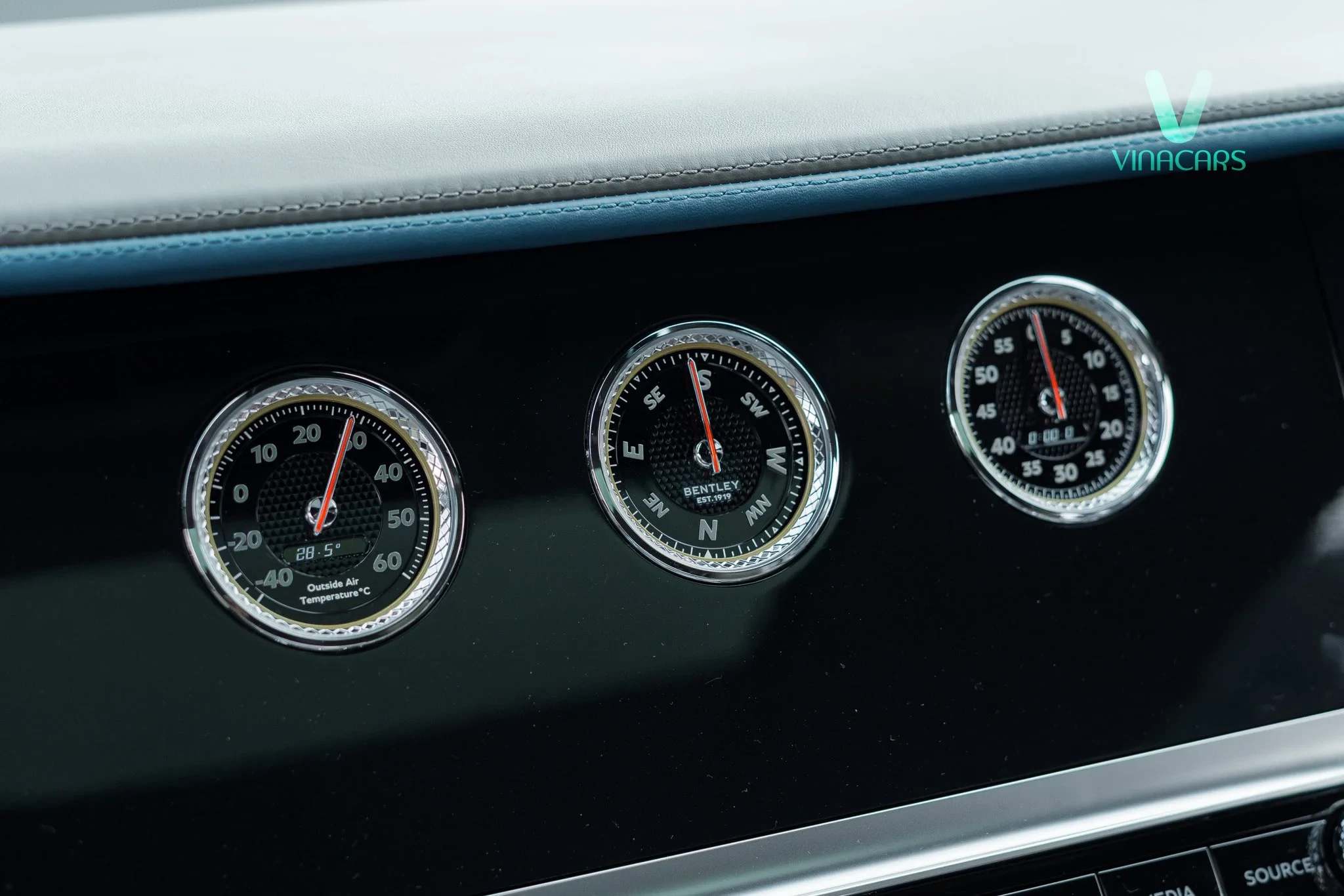 Bentley Continental GT V8 Mulliner 2022