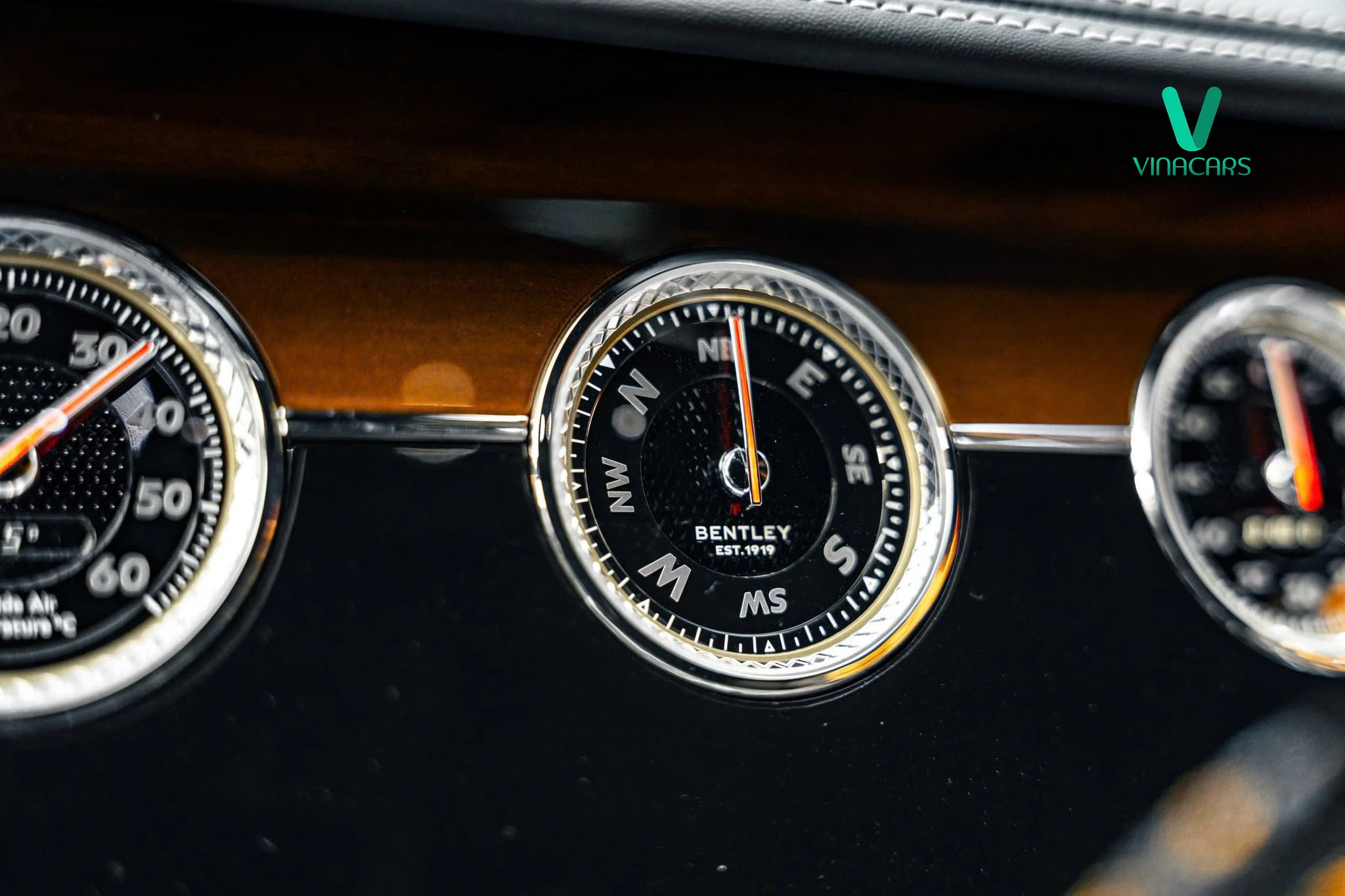 Bentley Continental GT W12 6.0L 2018