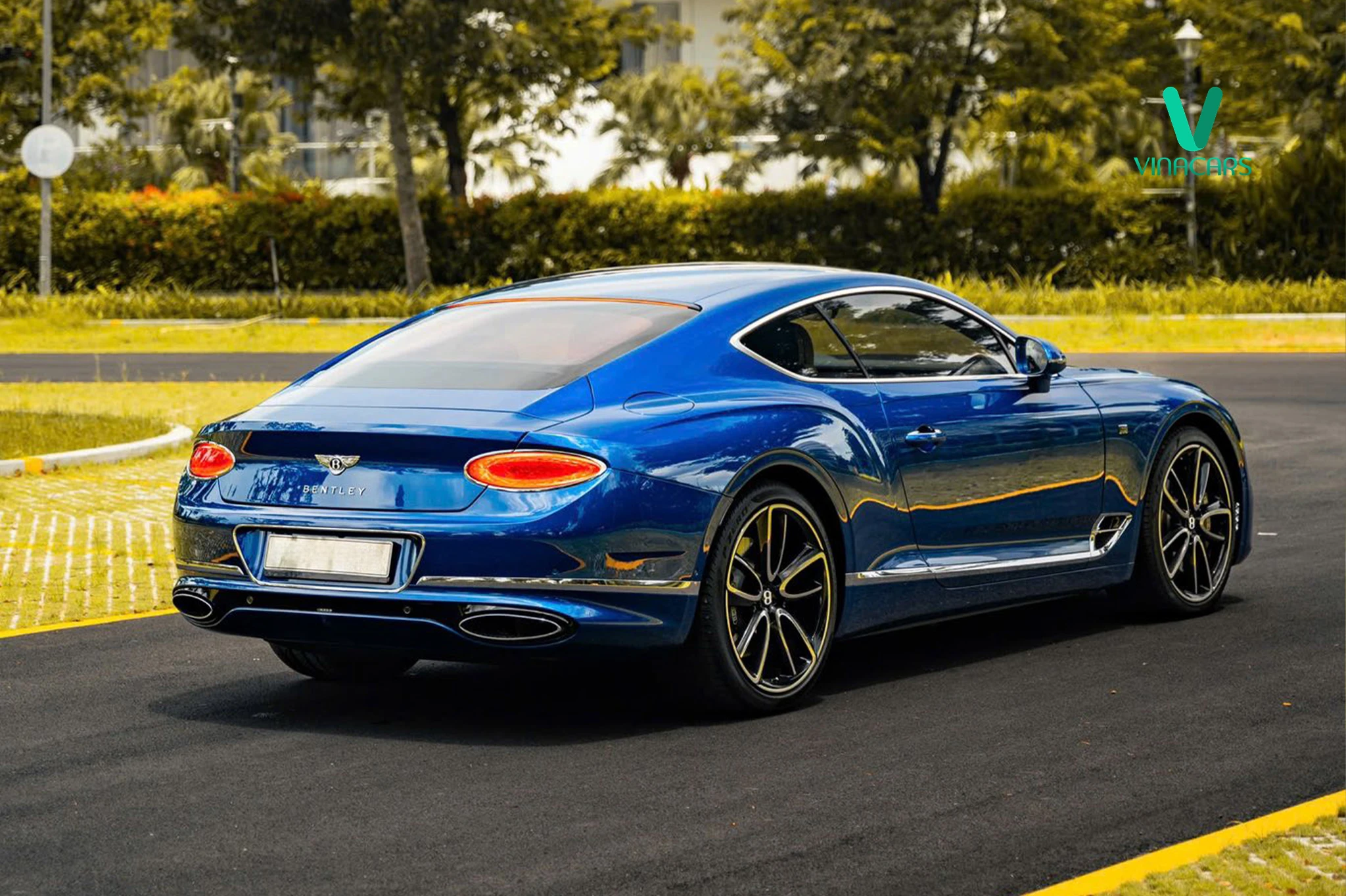 Bentley Continental GT W12 6.0L 2018