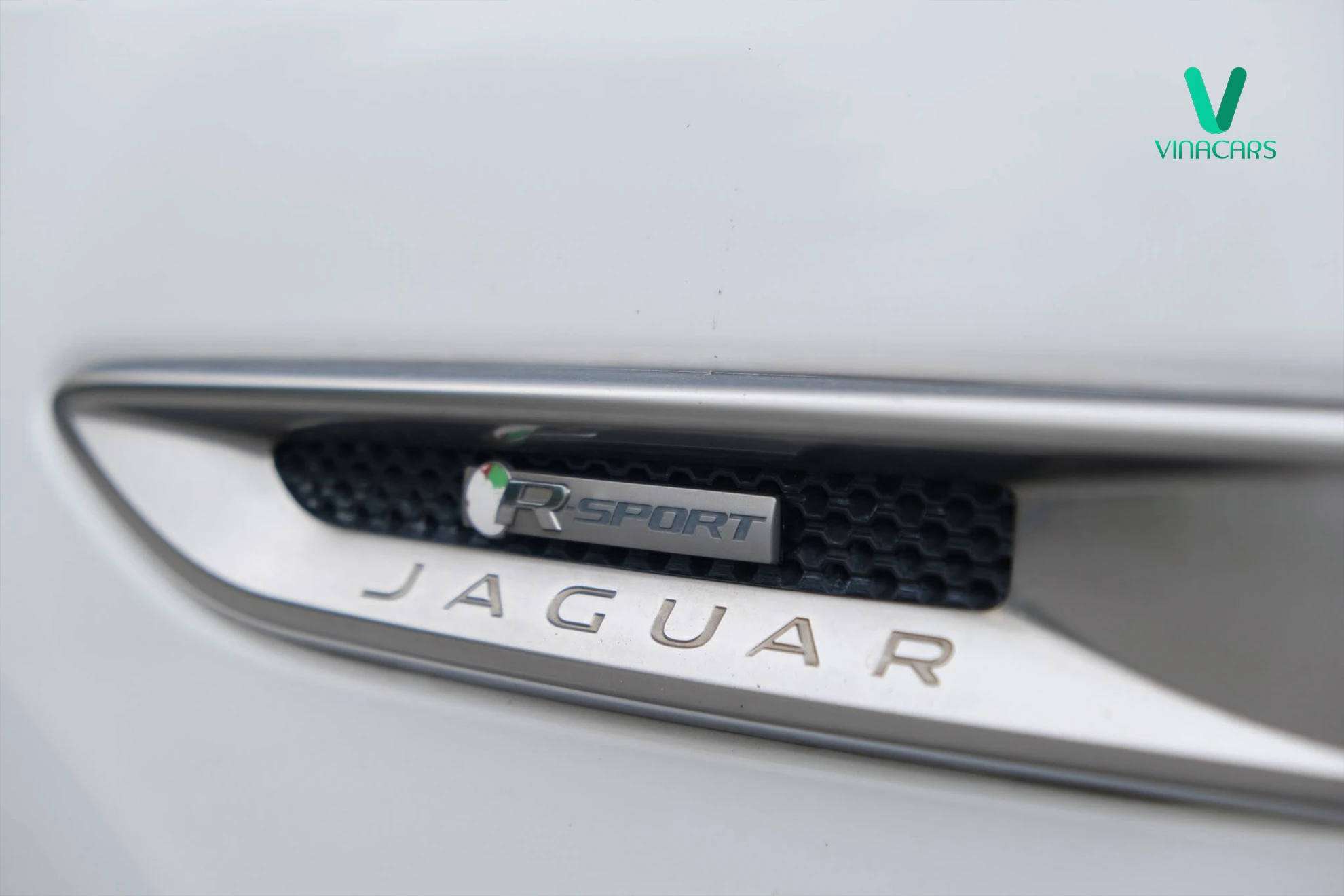 Jaguar F-Pace R-Sport 2016