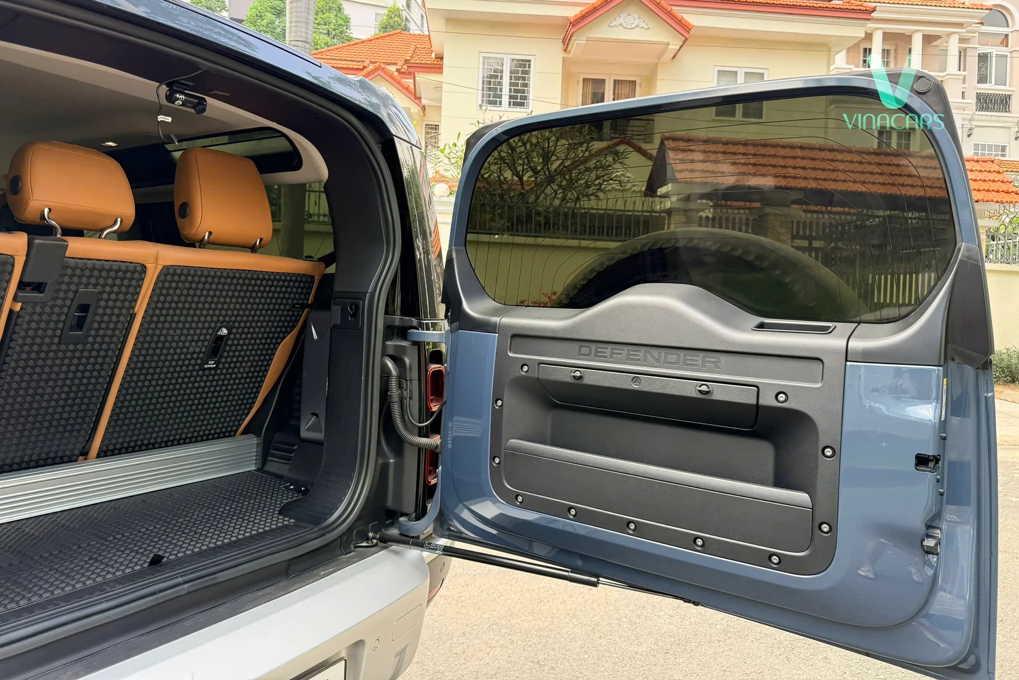 Landrover Defender 90 HSE 2023