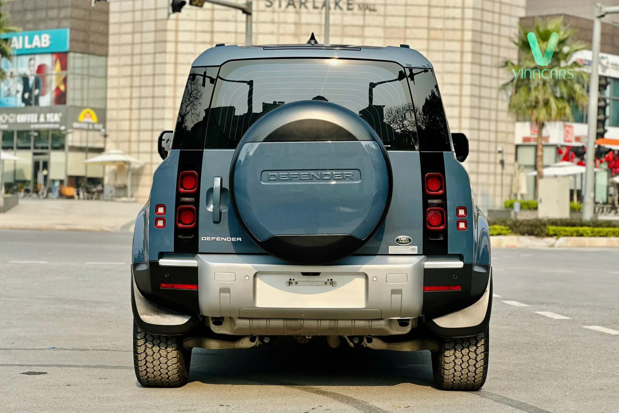 Landrover Defender 90 HSE 2023