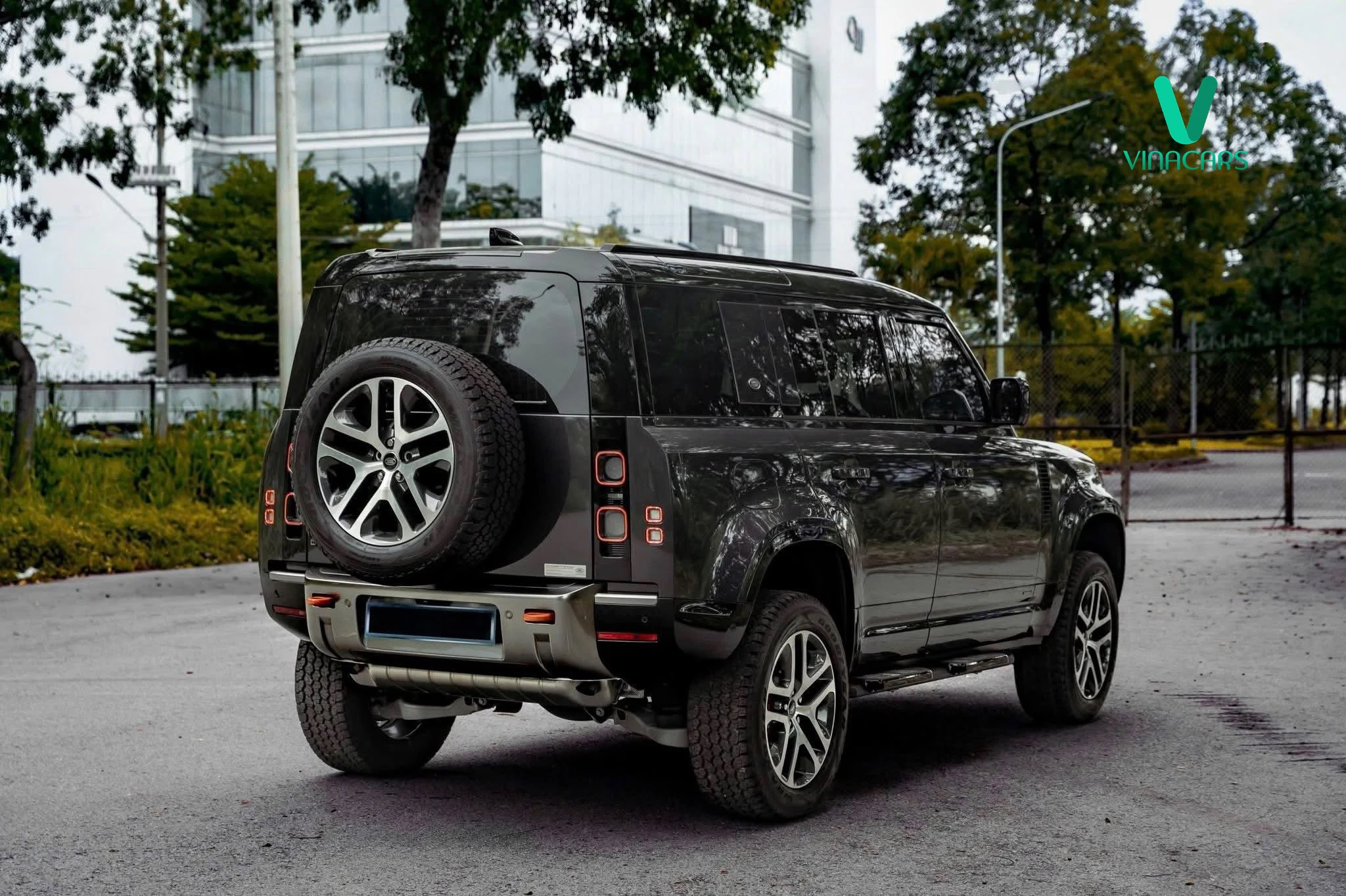 LandRover Defender X 110 2025