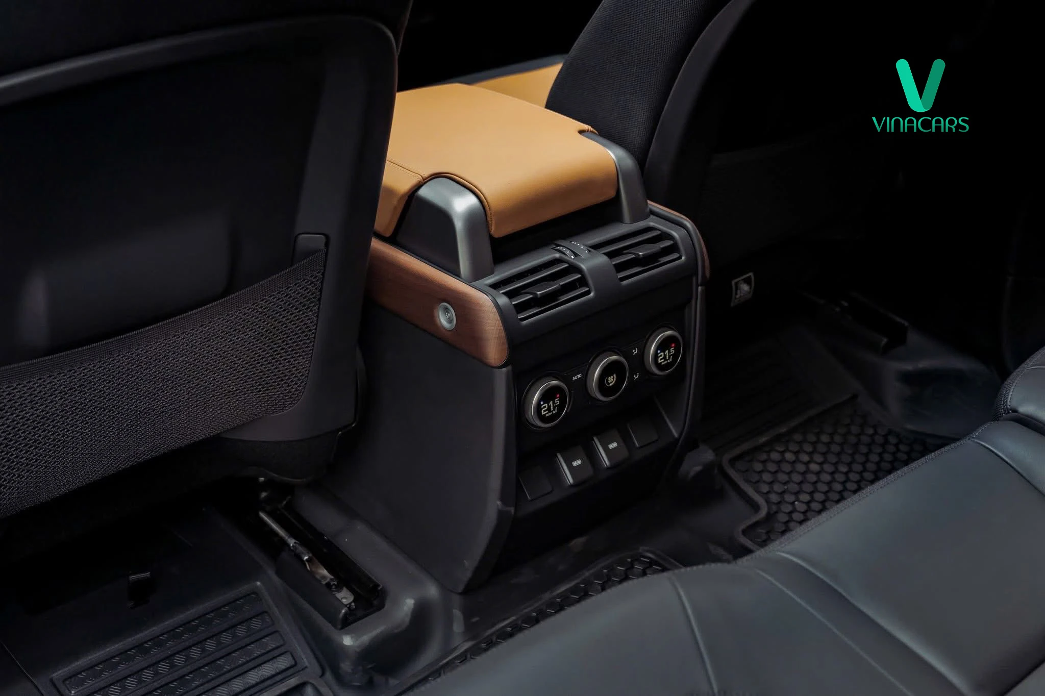 LandRover Defender X 110 2025