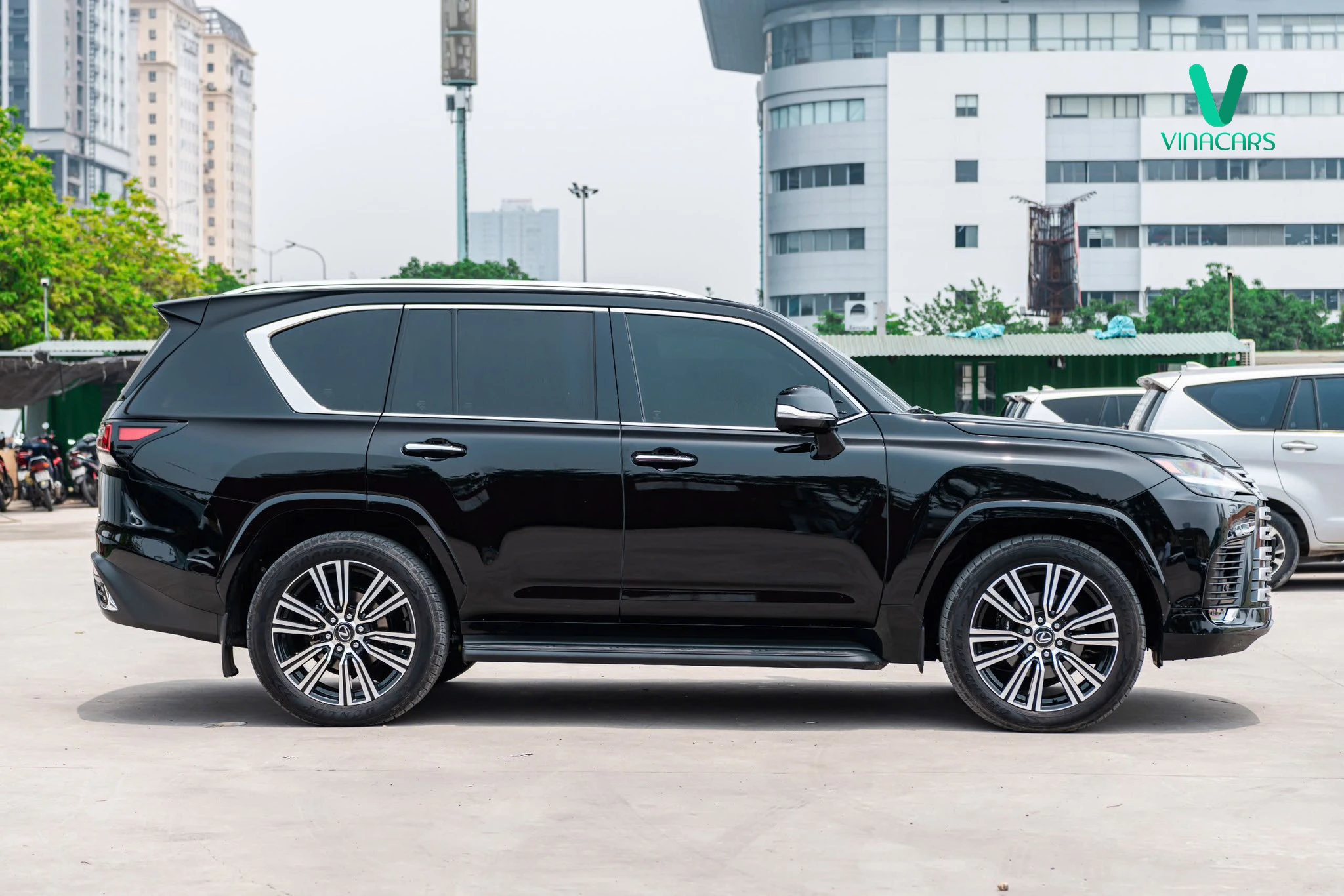 Lexus LX600 Model 2025