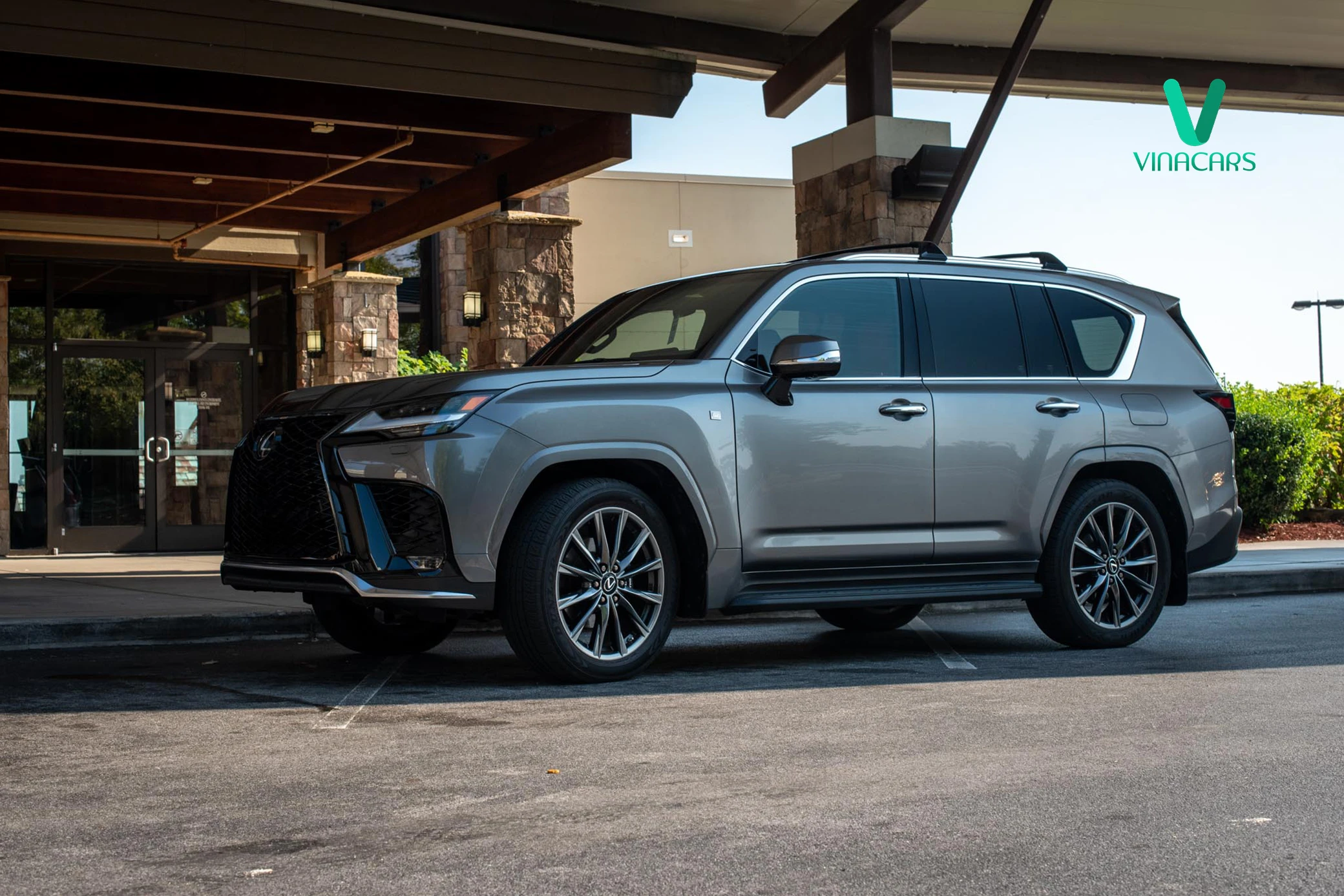 Lexus LX600 F-Sport 2025