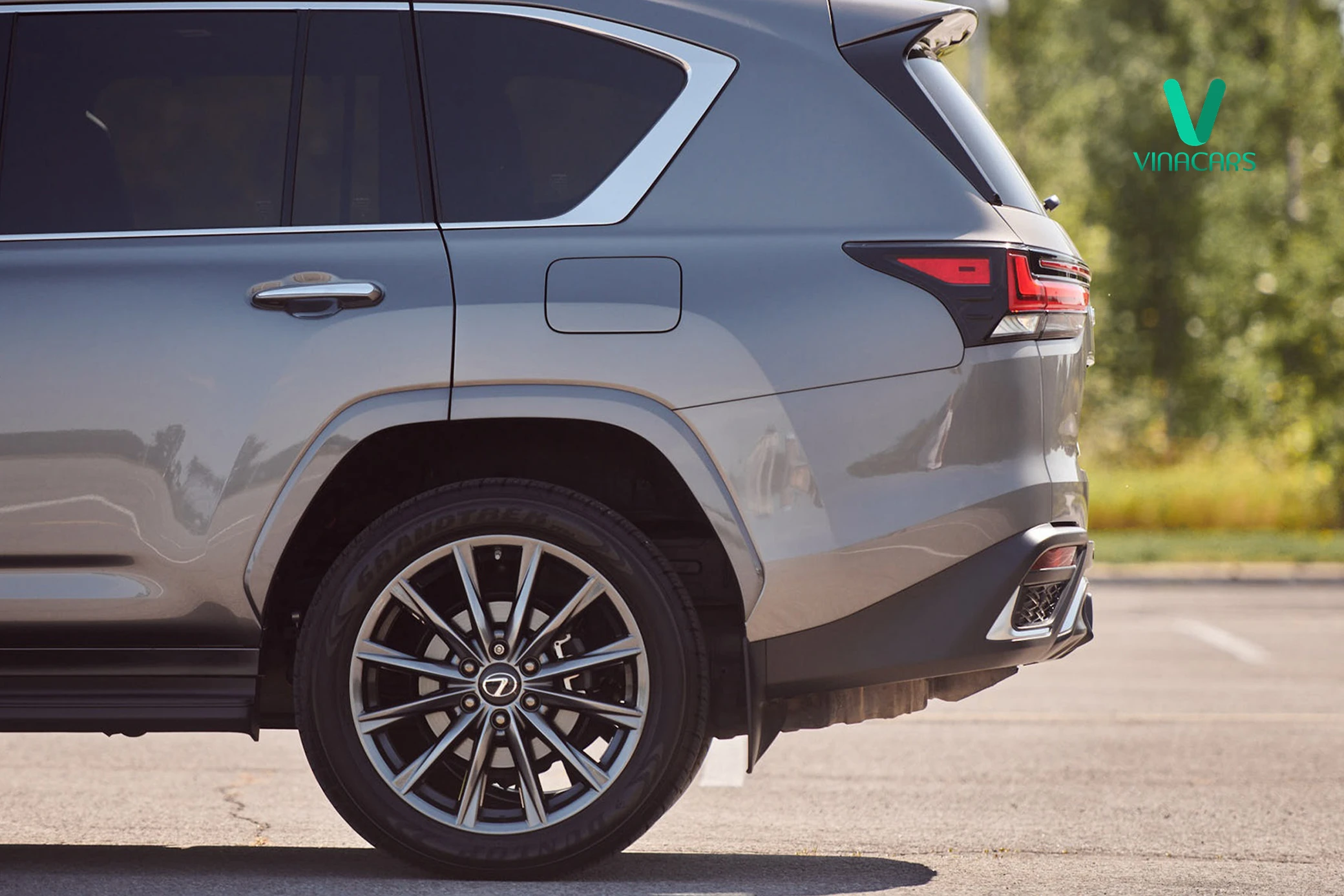 Lexus LX600 F-Sport 2025