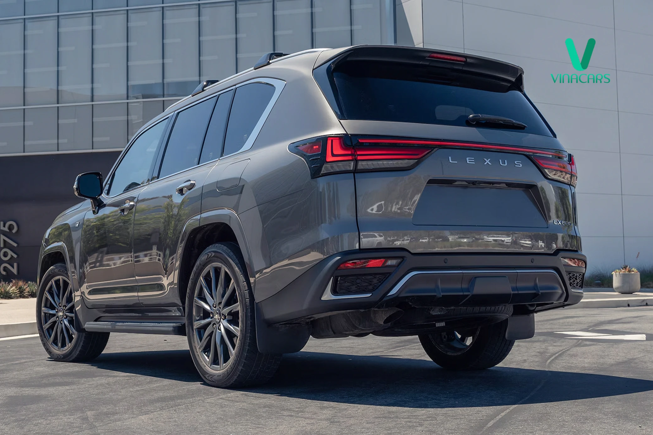 Lexus LX600 F-Sport 2025