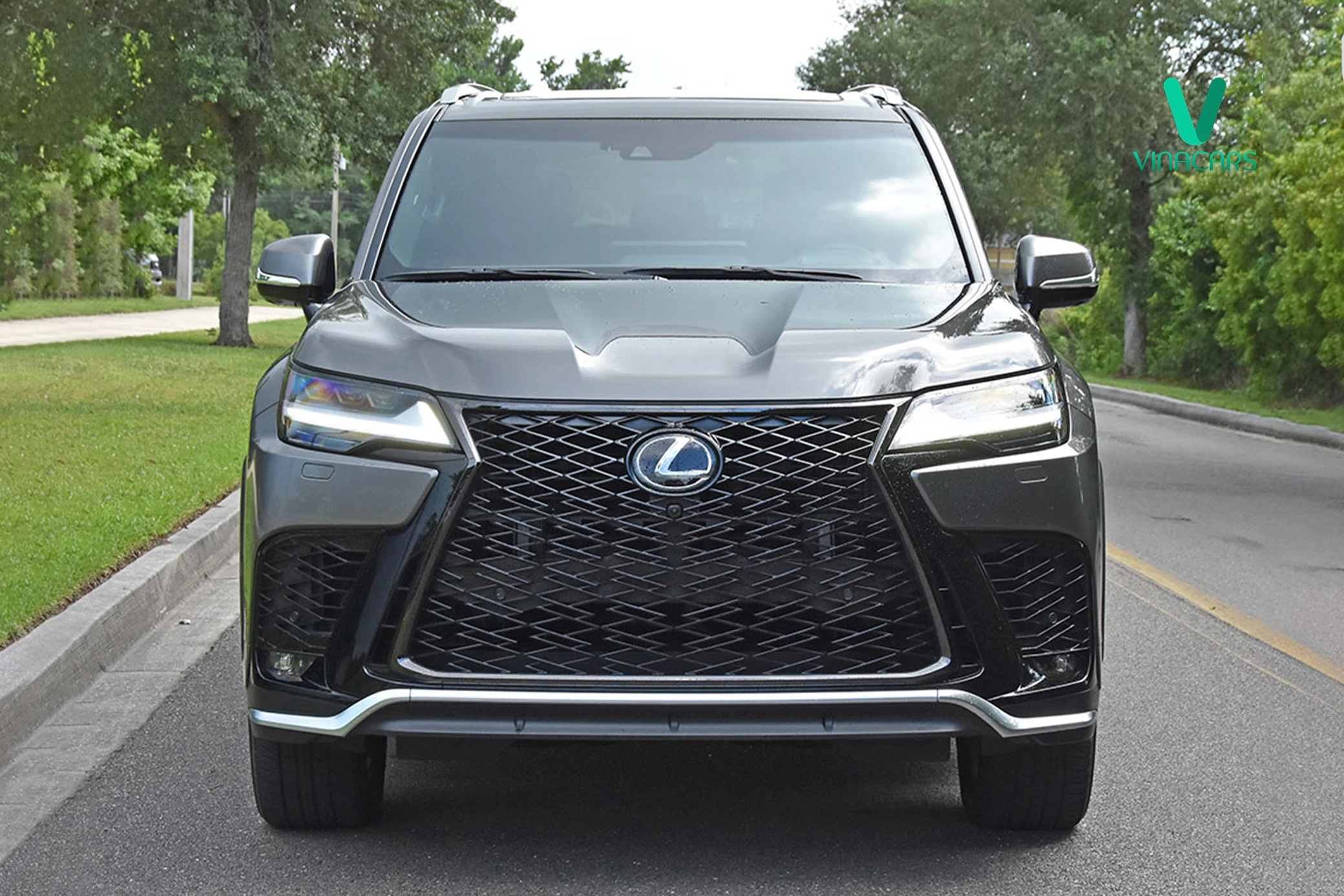 Lexus LX600 F-Sport 2025