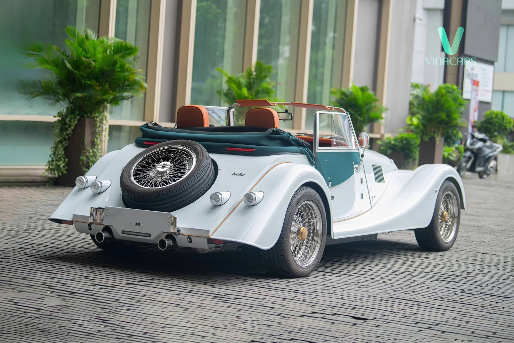 Morgan Plus Four 2022