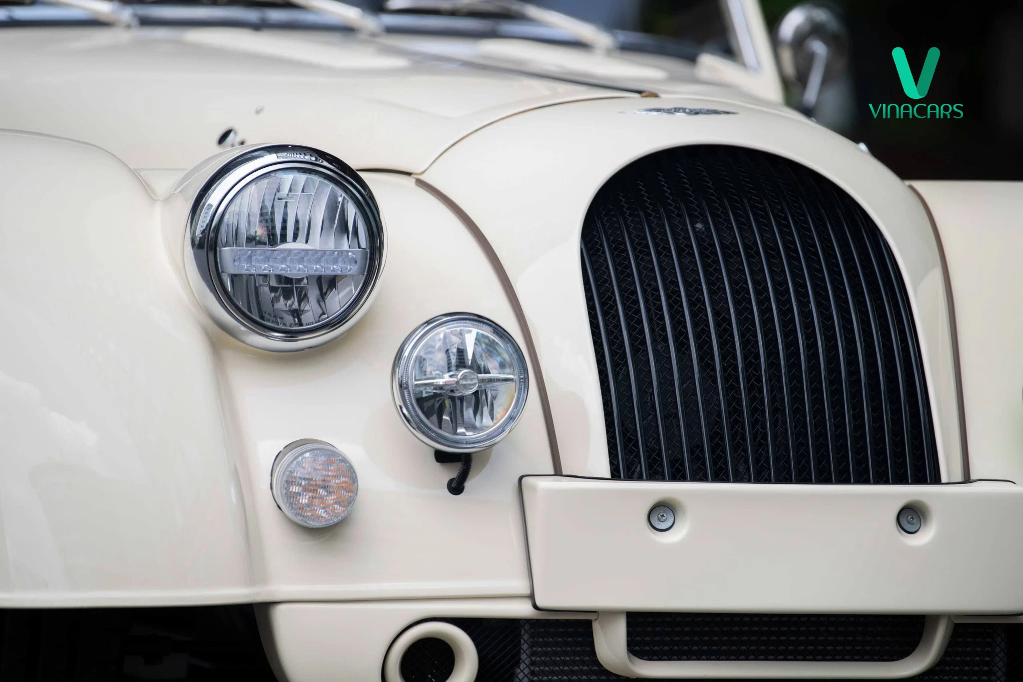 Morgan Plus Six AT 2025