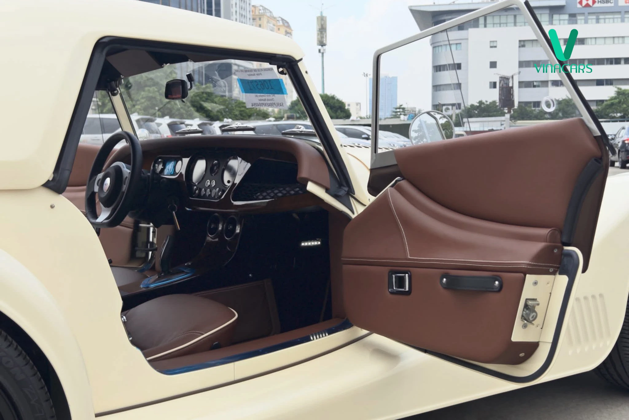 Morgan Plus Six AT 2025