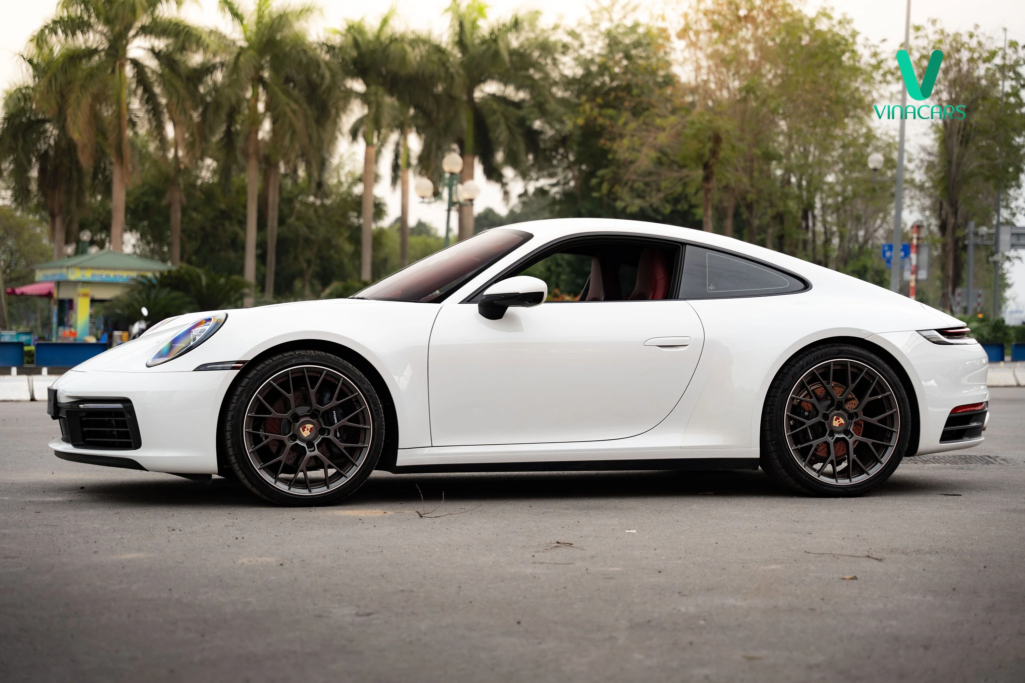 Porsche 911 Carrera 2024