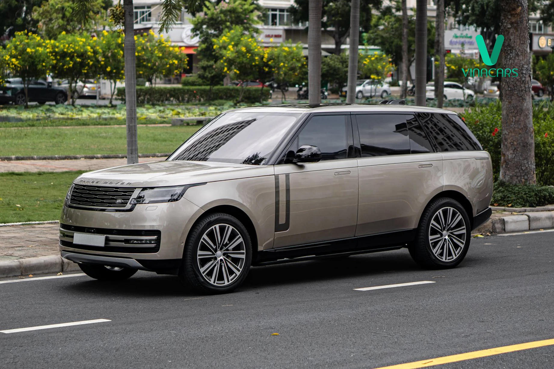 Range Rover SE LWB P400 Model 2025