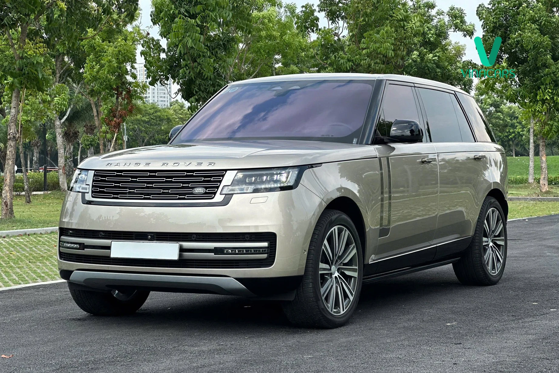 Range Rover SE LWB P400 Model 2025