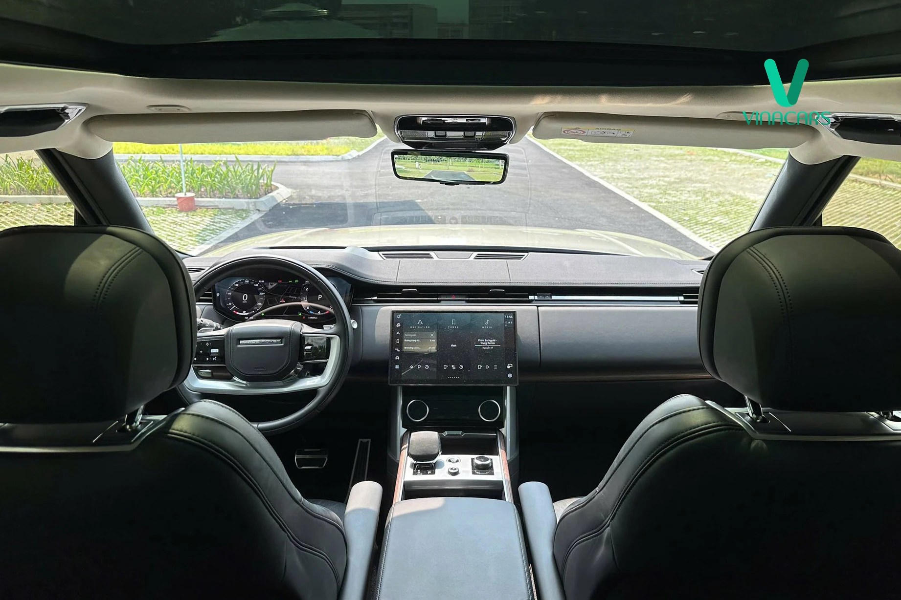 Range Rover SE LWB P400 Model 2025