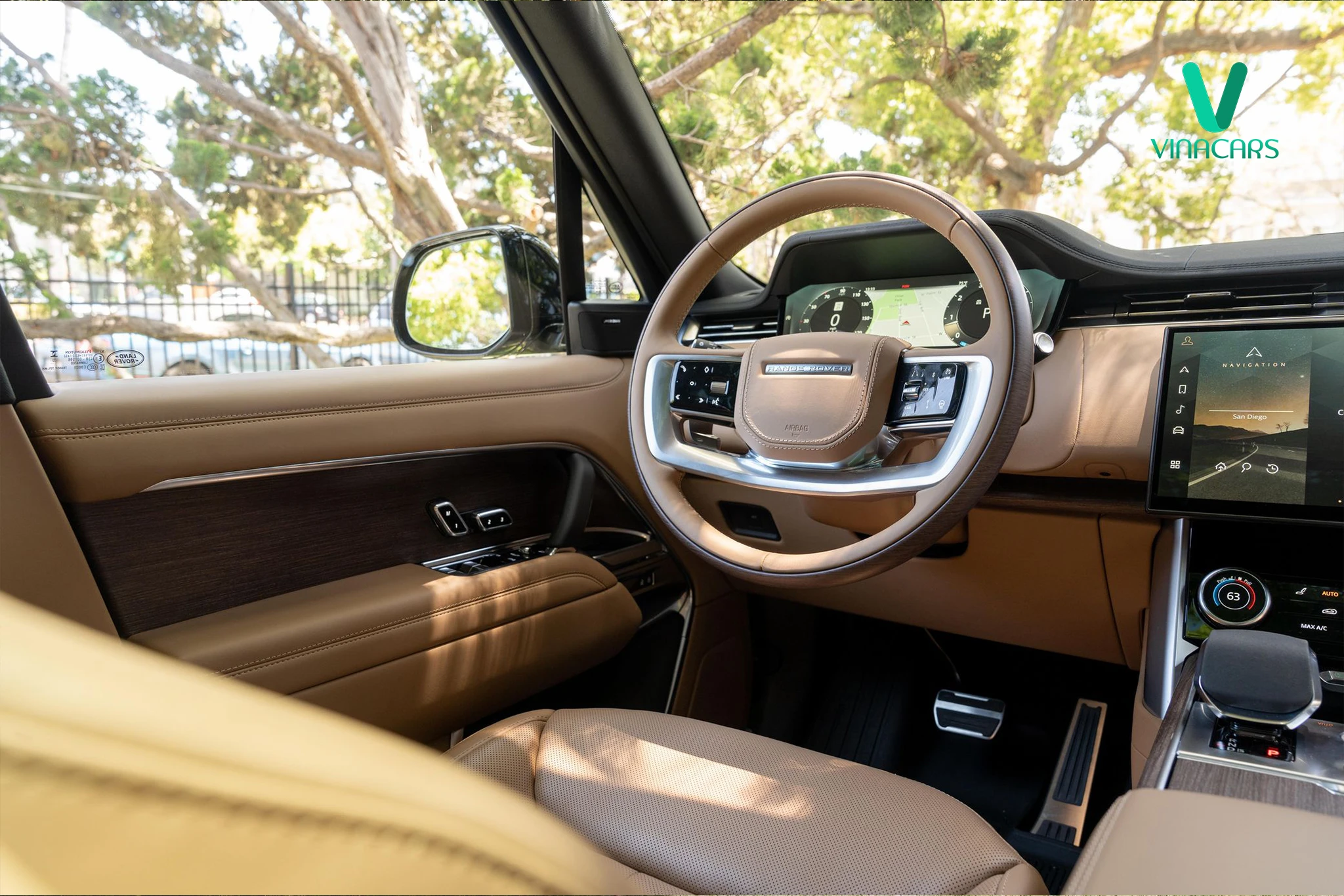 Range Rover SE LWB P530 2025