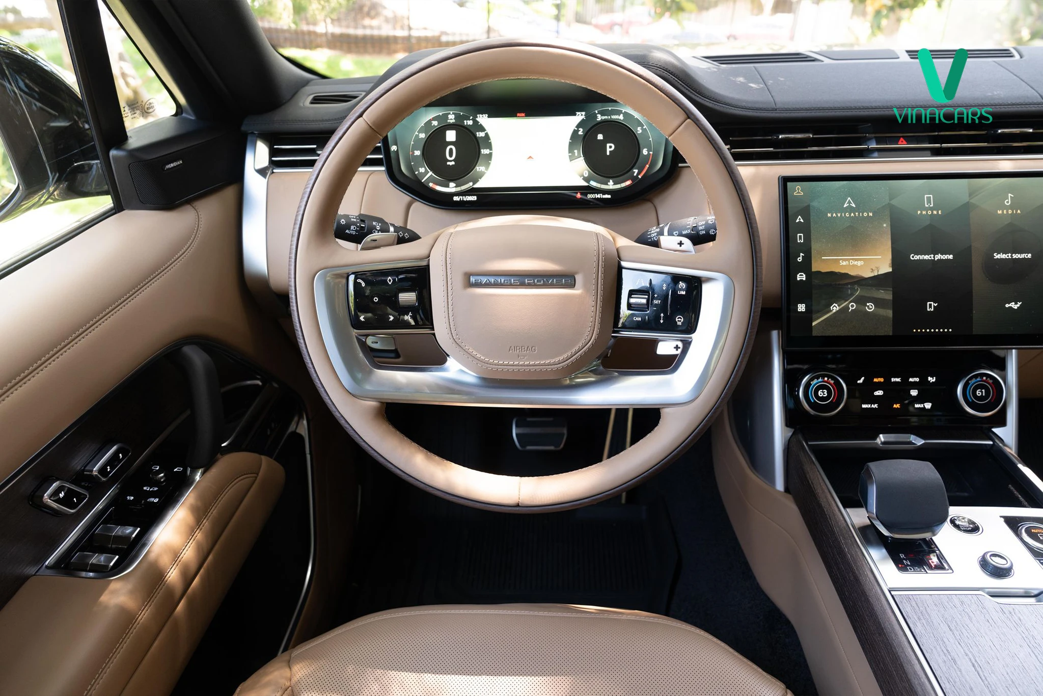 Range Rover SE LWB P530 2025