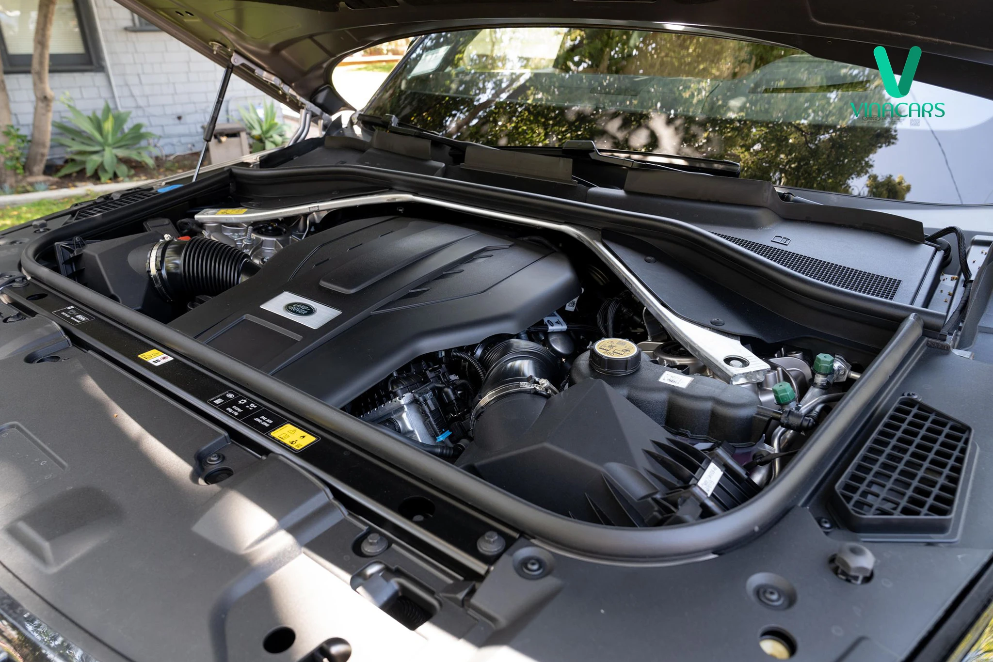 Range Rover SE LWB P530 2025