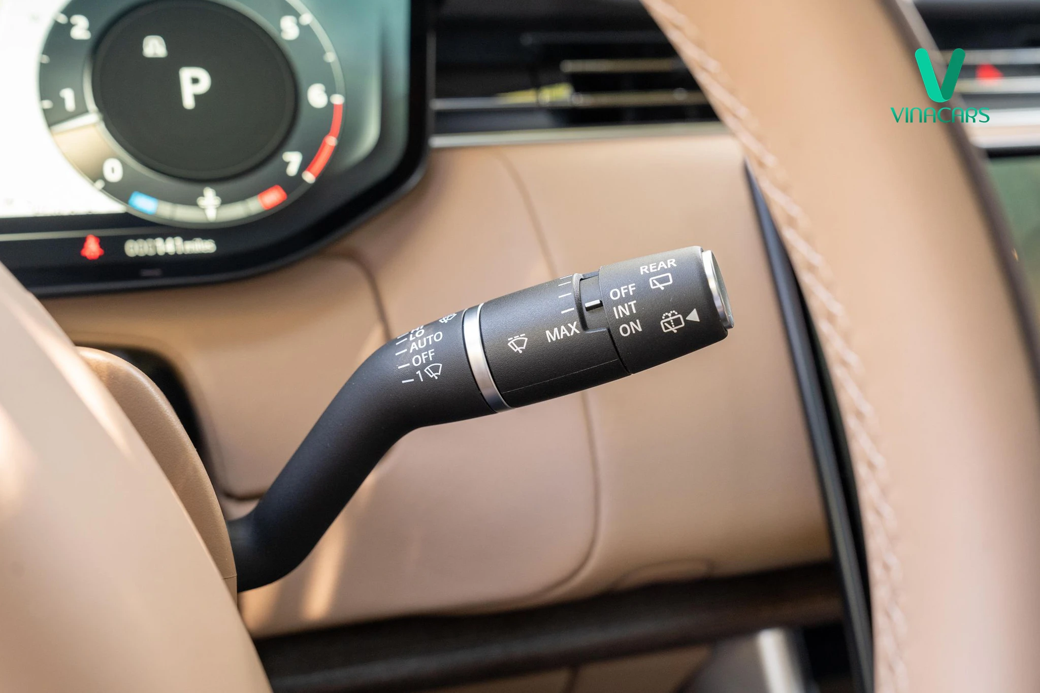 Range Rover SE LWB P530 2025