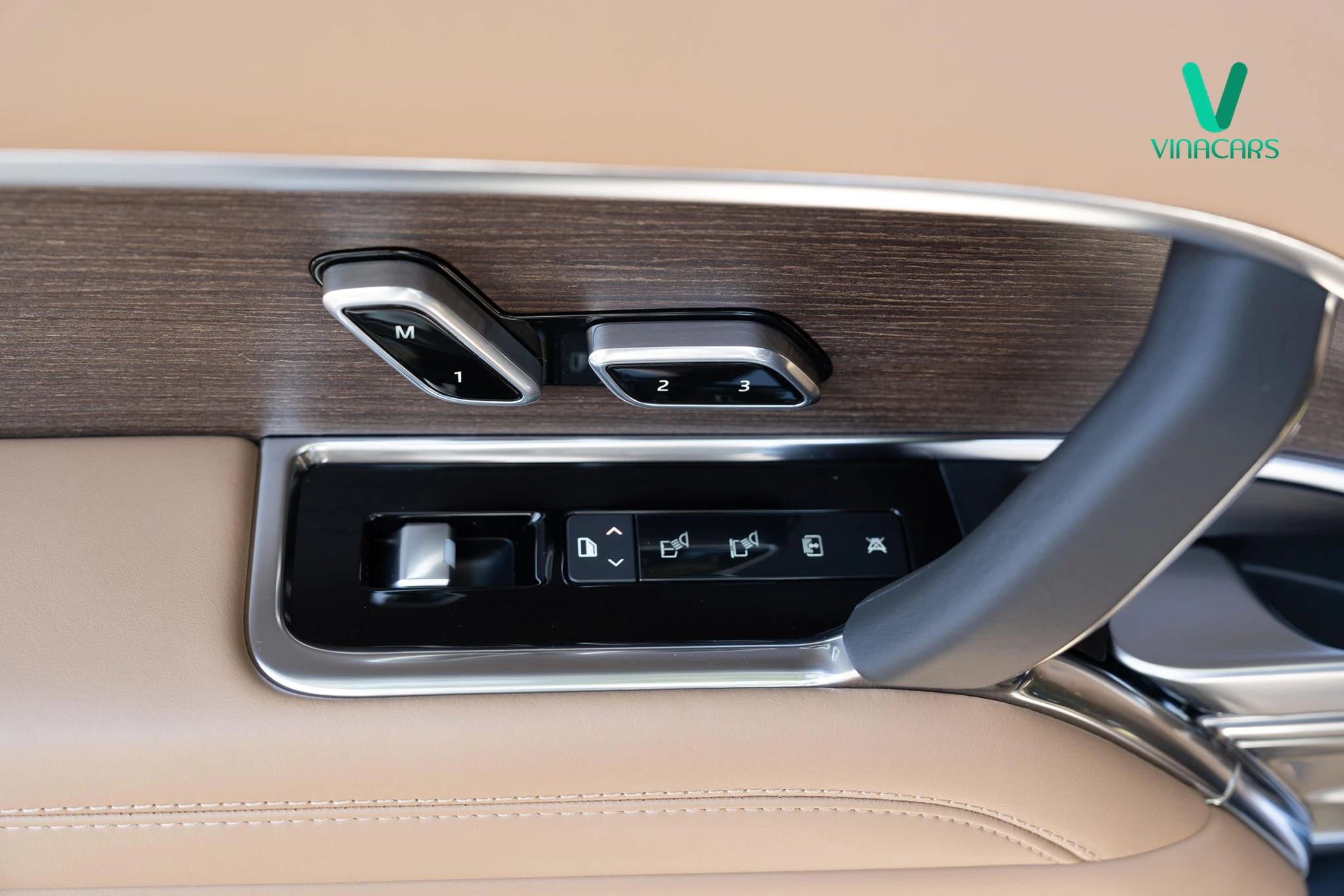 Range Rover SE LWB P530 2025