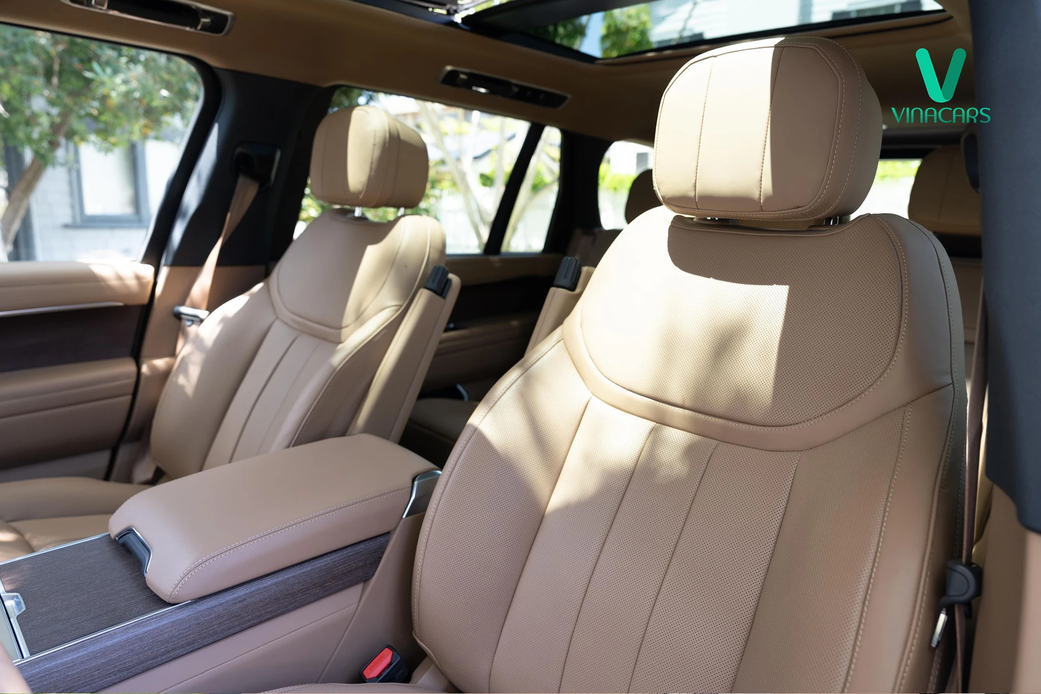 Range Rover SE LWB P530 2025