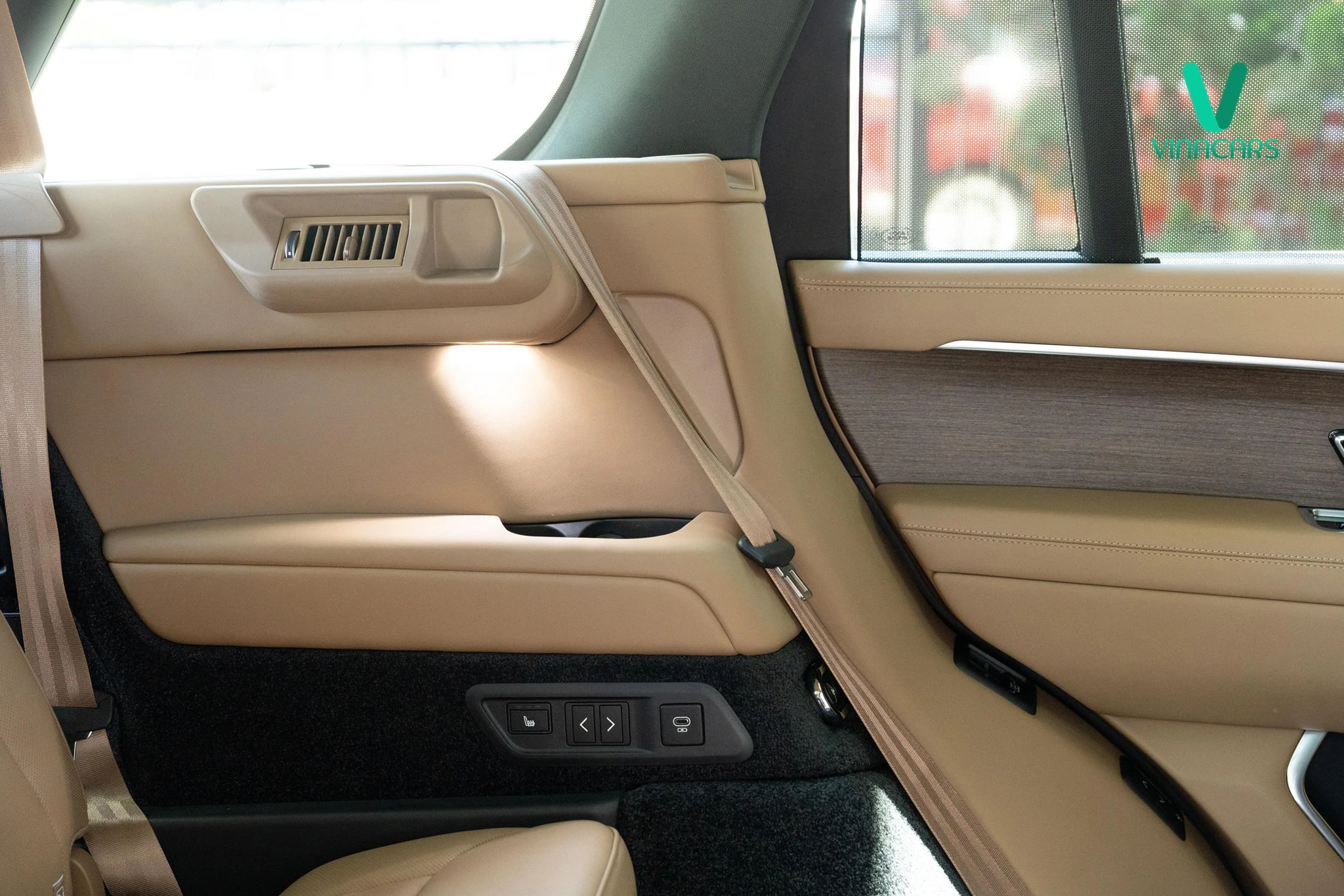 Range Rover SE LWB P530 2025