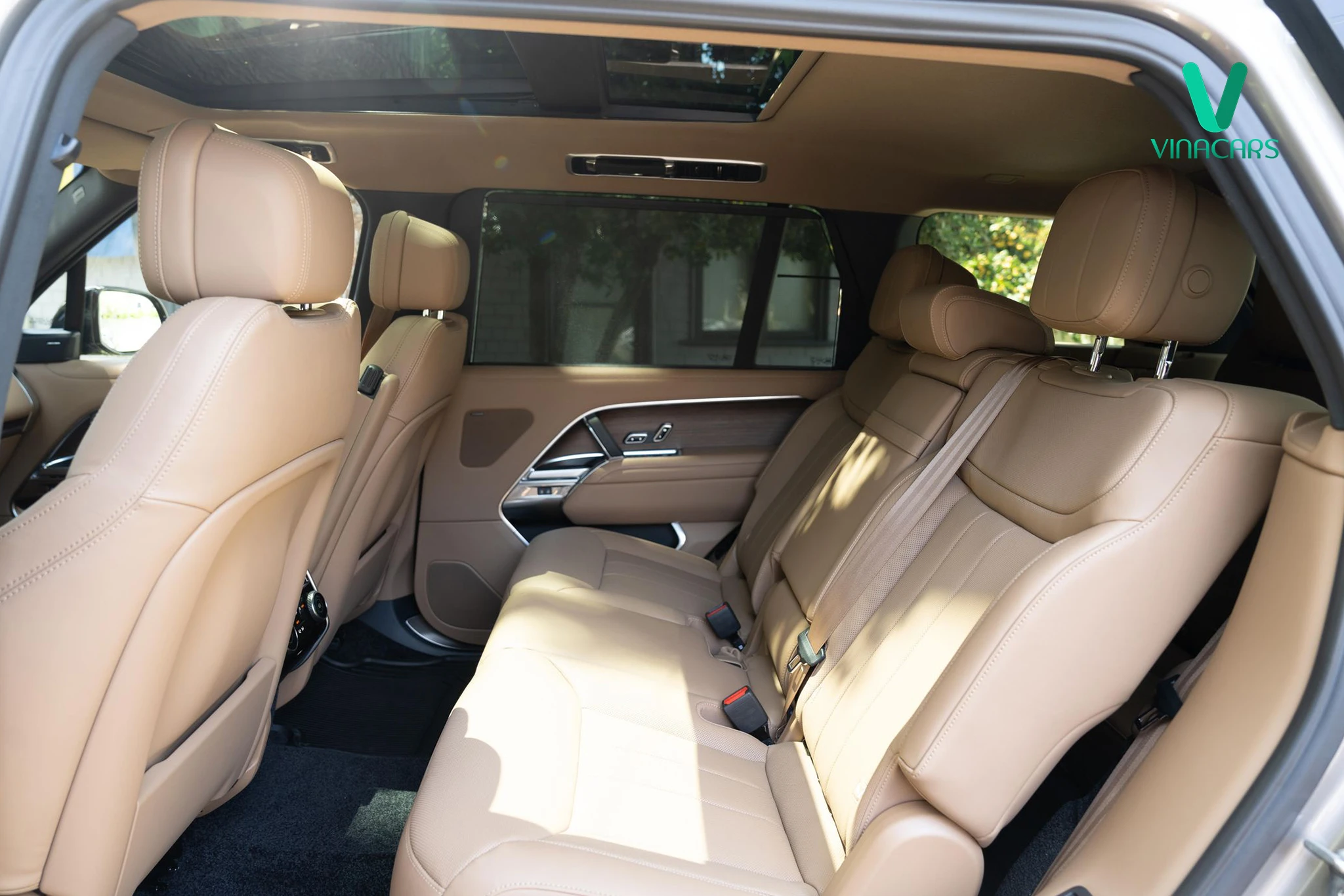 Range Rover SE LWB P530 2025