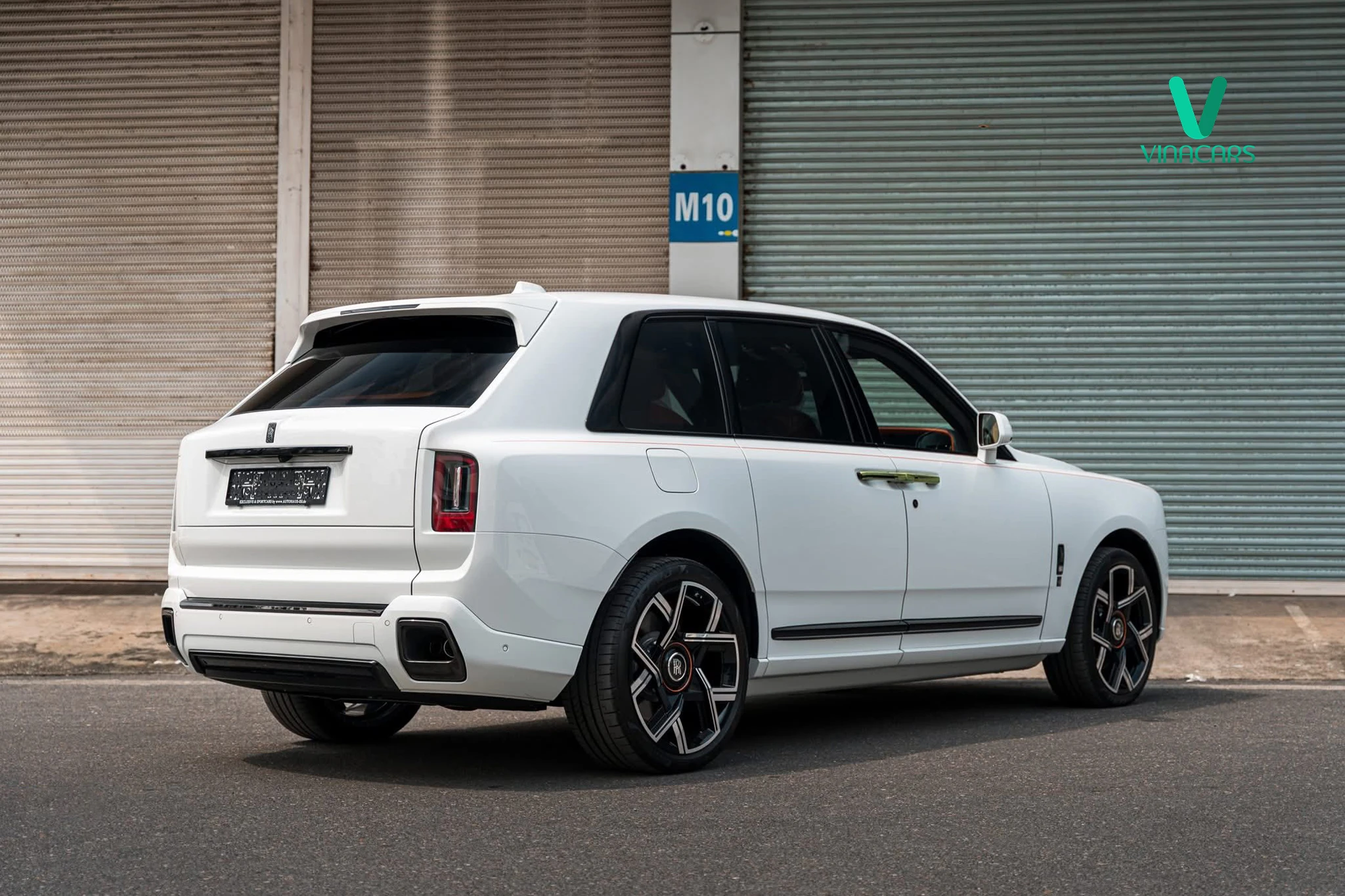 Rolls Royce Cullinan Black Badge Series II 2025