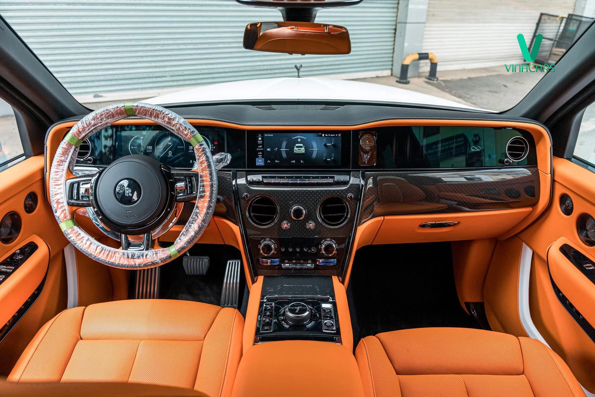 Rolls Royce Cullinan Black Badge Series II 2025