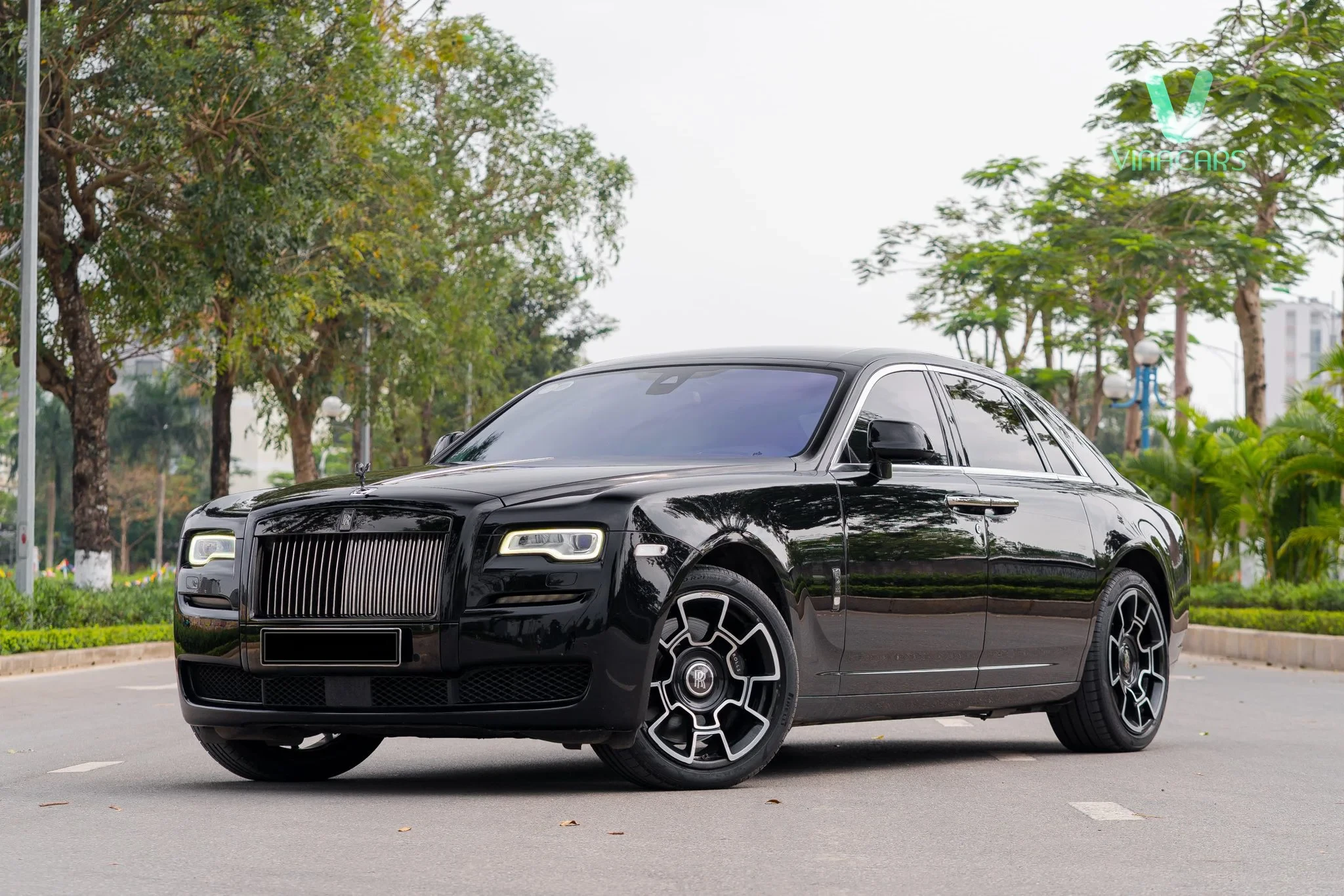 Rolls-Royce Ghost Black Badge Series II 2016