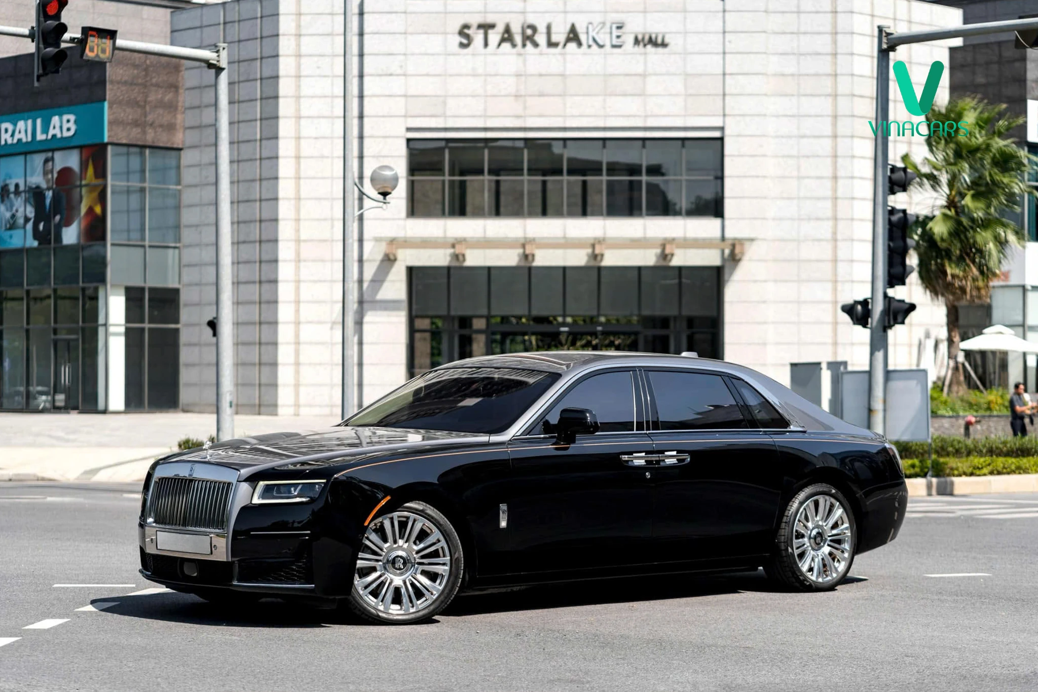 Rolls-Royce Ghost EWB 2021