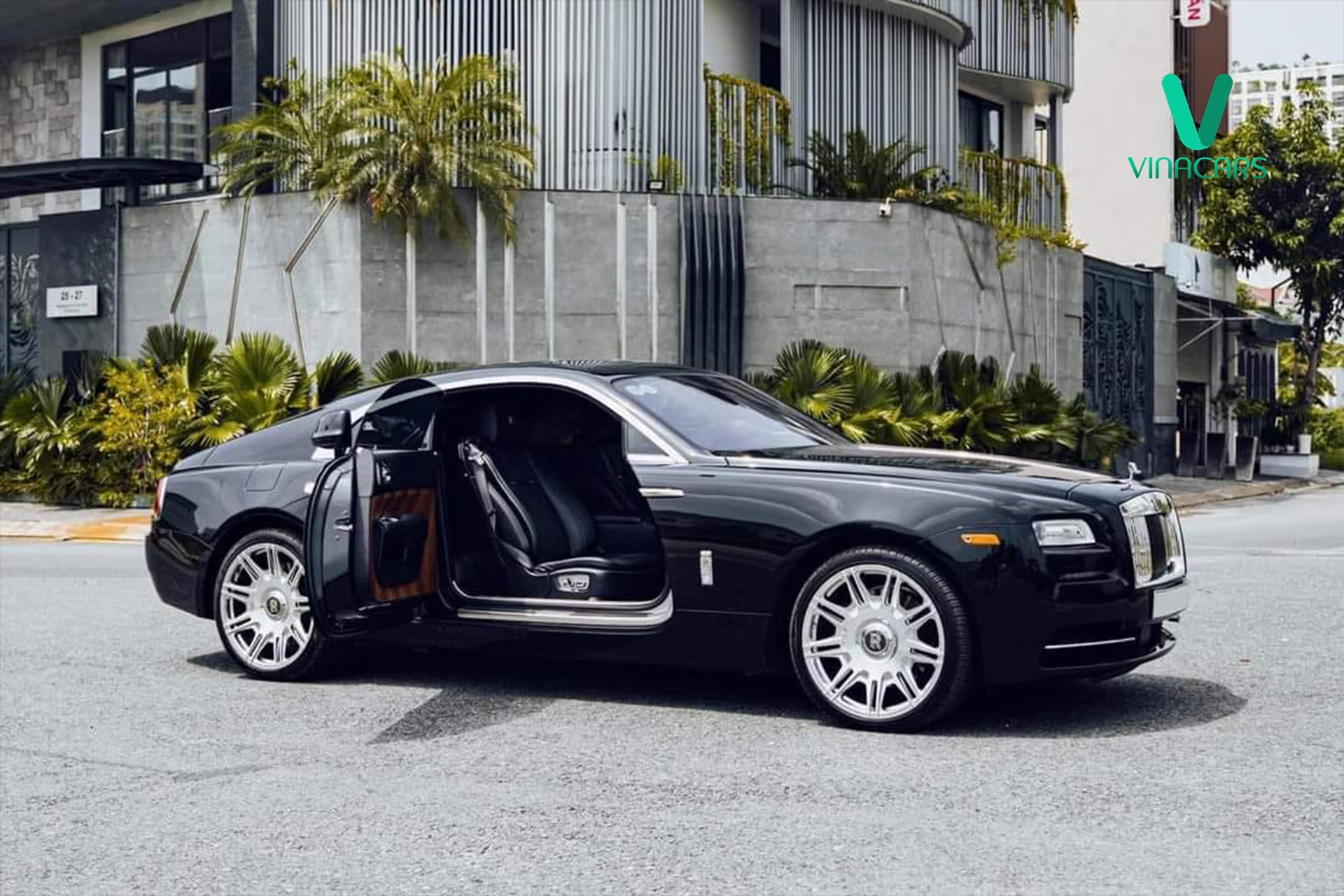 Rolls Royce Wraith 2015