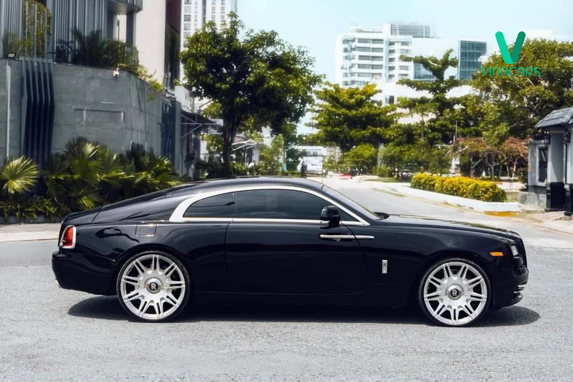 Rolls Royce Wraith 2015